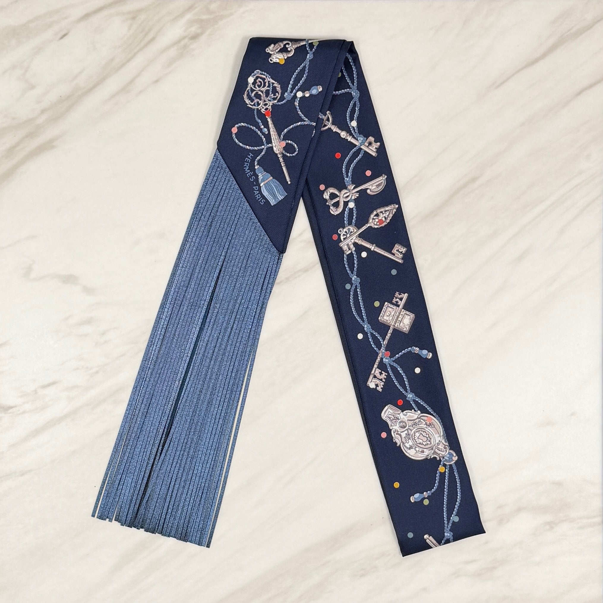 Hermès Les Cles a Pois leather fringes Twilly Bleu marine - Gris Argent - Multicolour