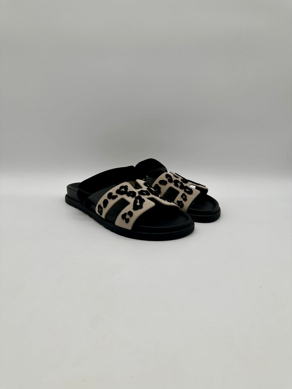 Hermès Chypre Sandal Beige Esquisse/Noir