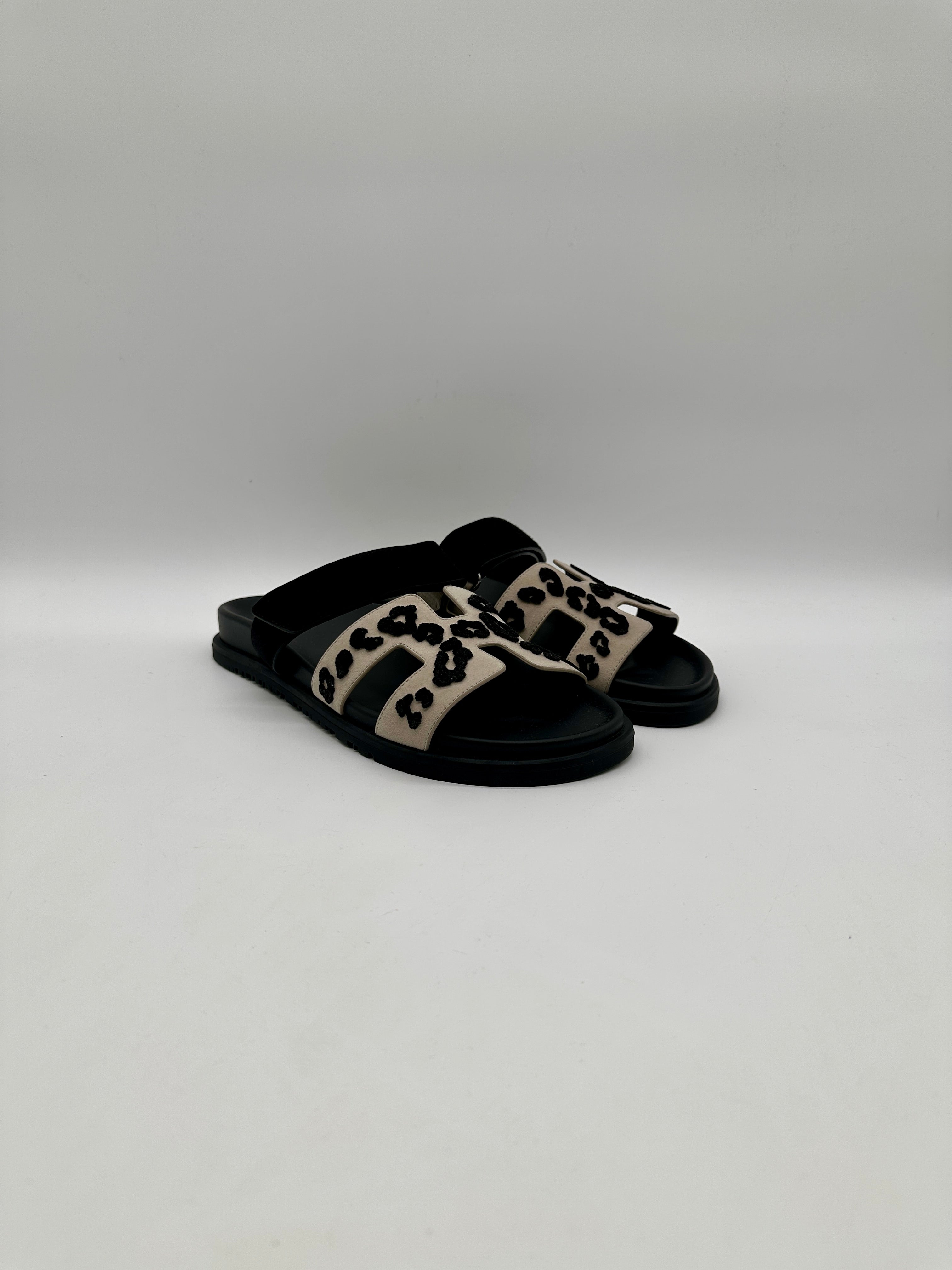 Hermès Chypre Sandal Beige Esquisse/Noir