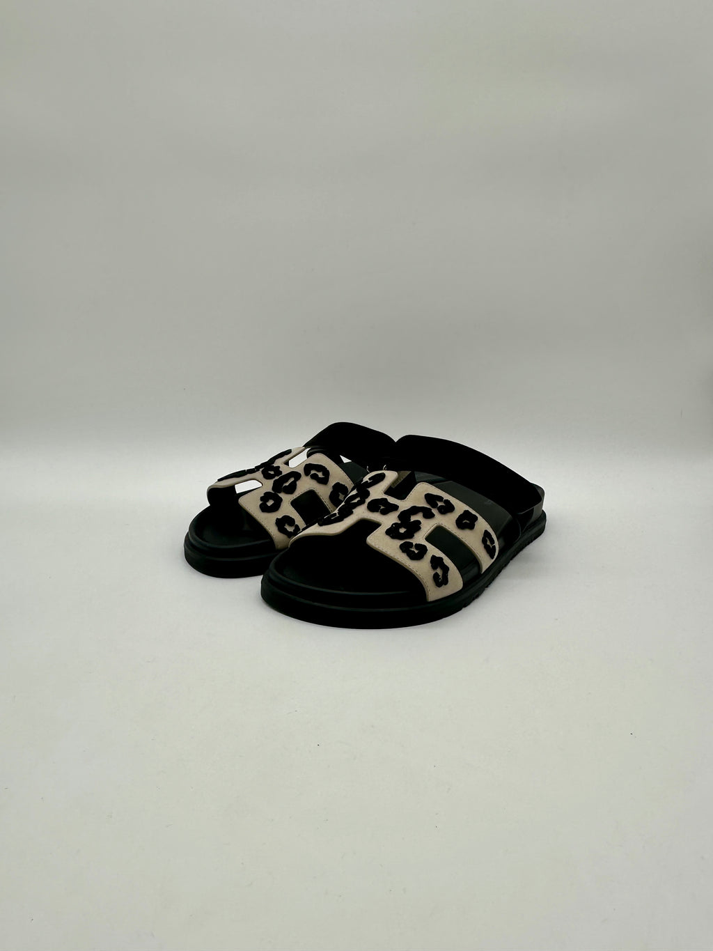 Hermès Chypre Sandal Beige Esquisse/Noir