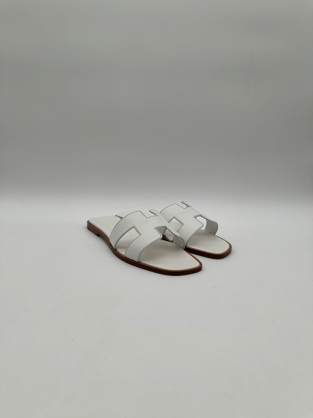 Hermès Oran Sandal Veau Box Blanc