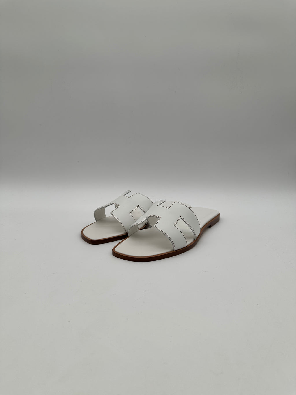 Hermès Oran Sandal Veau Box Blanc