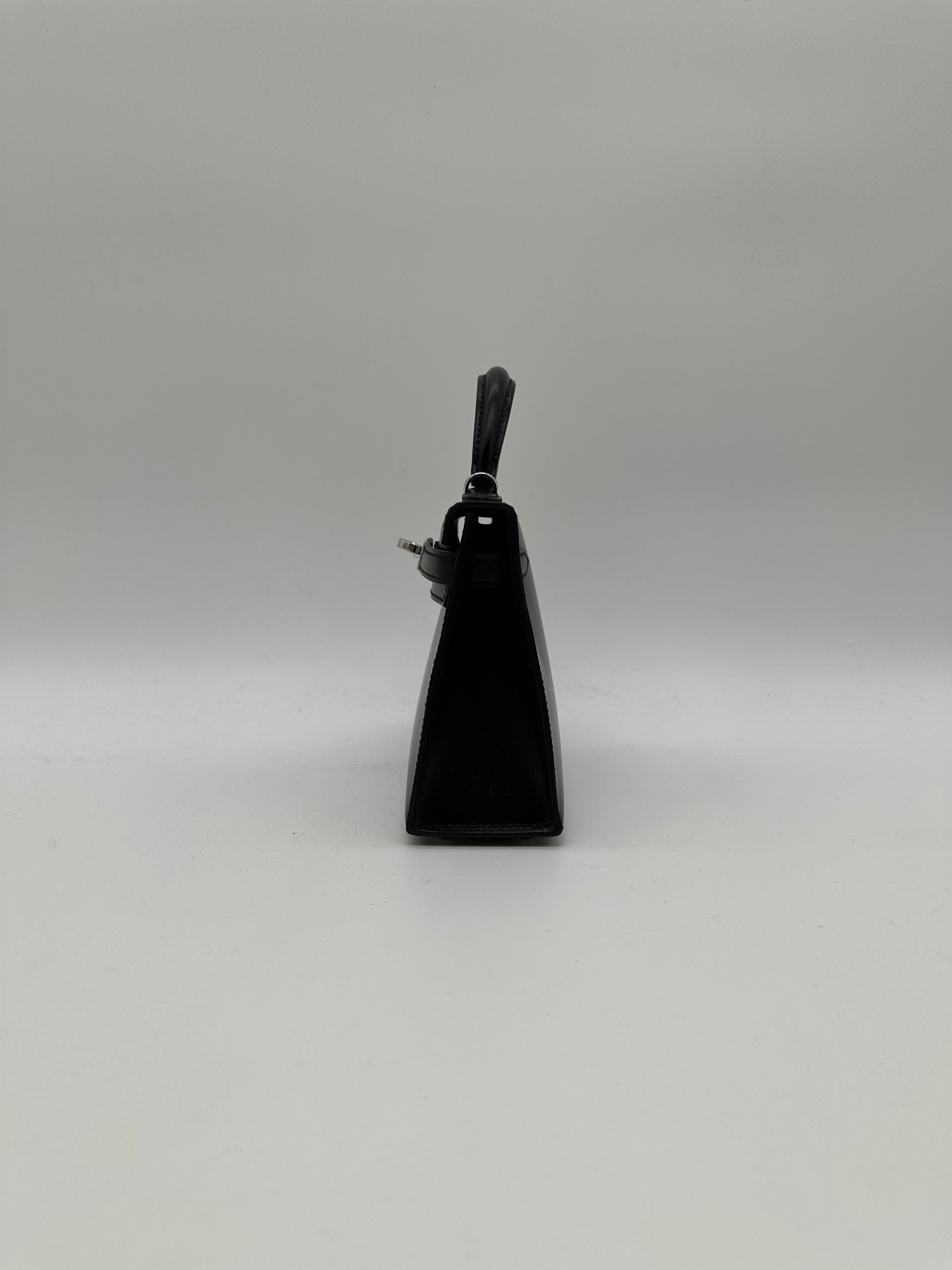 Hermès Mini Kelly Black Box LeatherPalladium Hardware