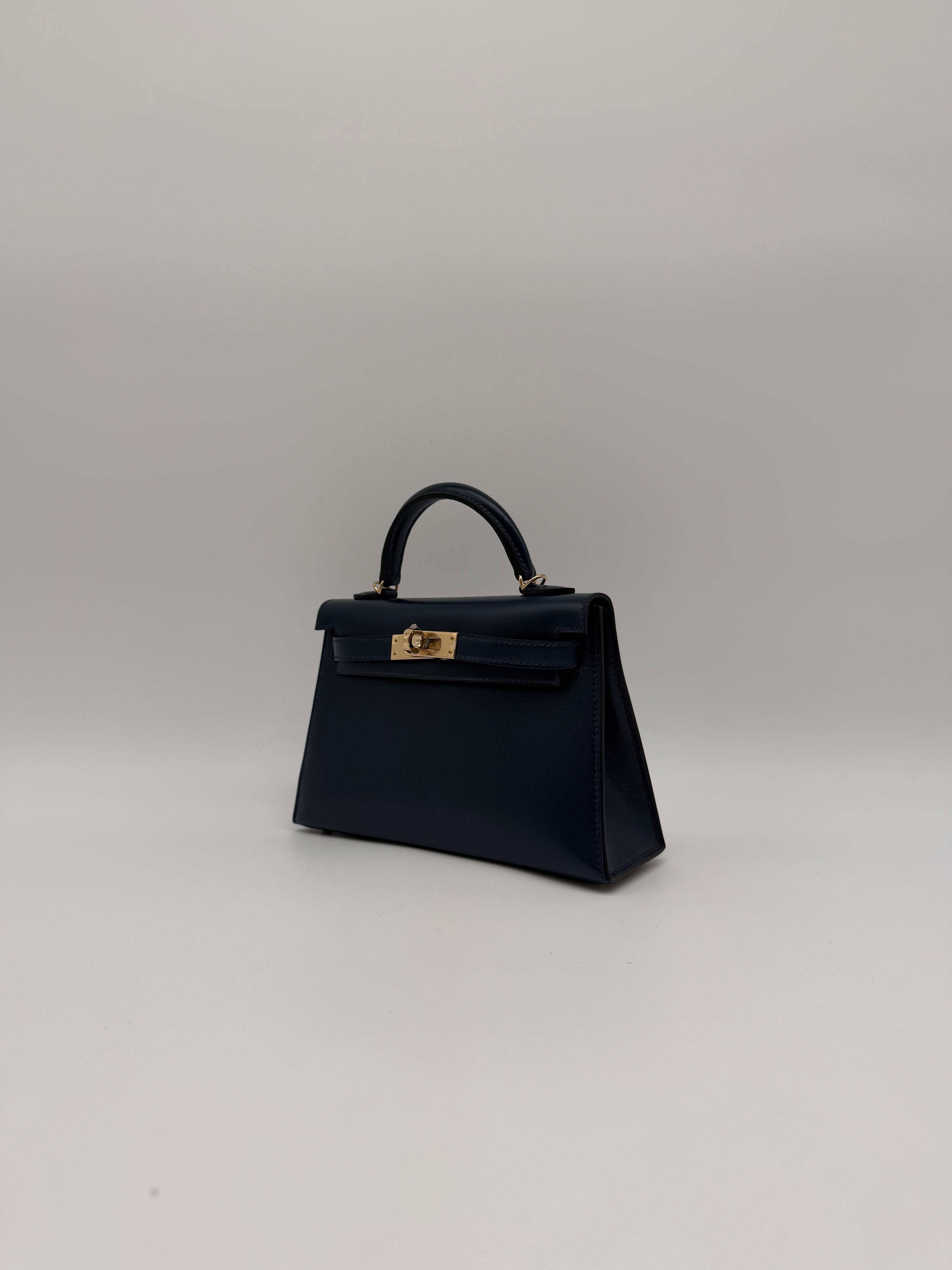 Hermès Mini Kelly Bleu Abysse Box Leather Permabrass Hardware