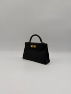 Hermès Mini Kelly Black Gold Hardware
