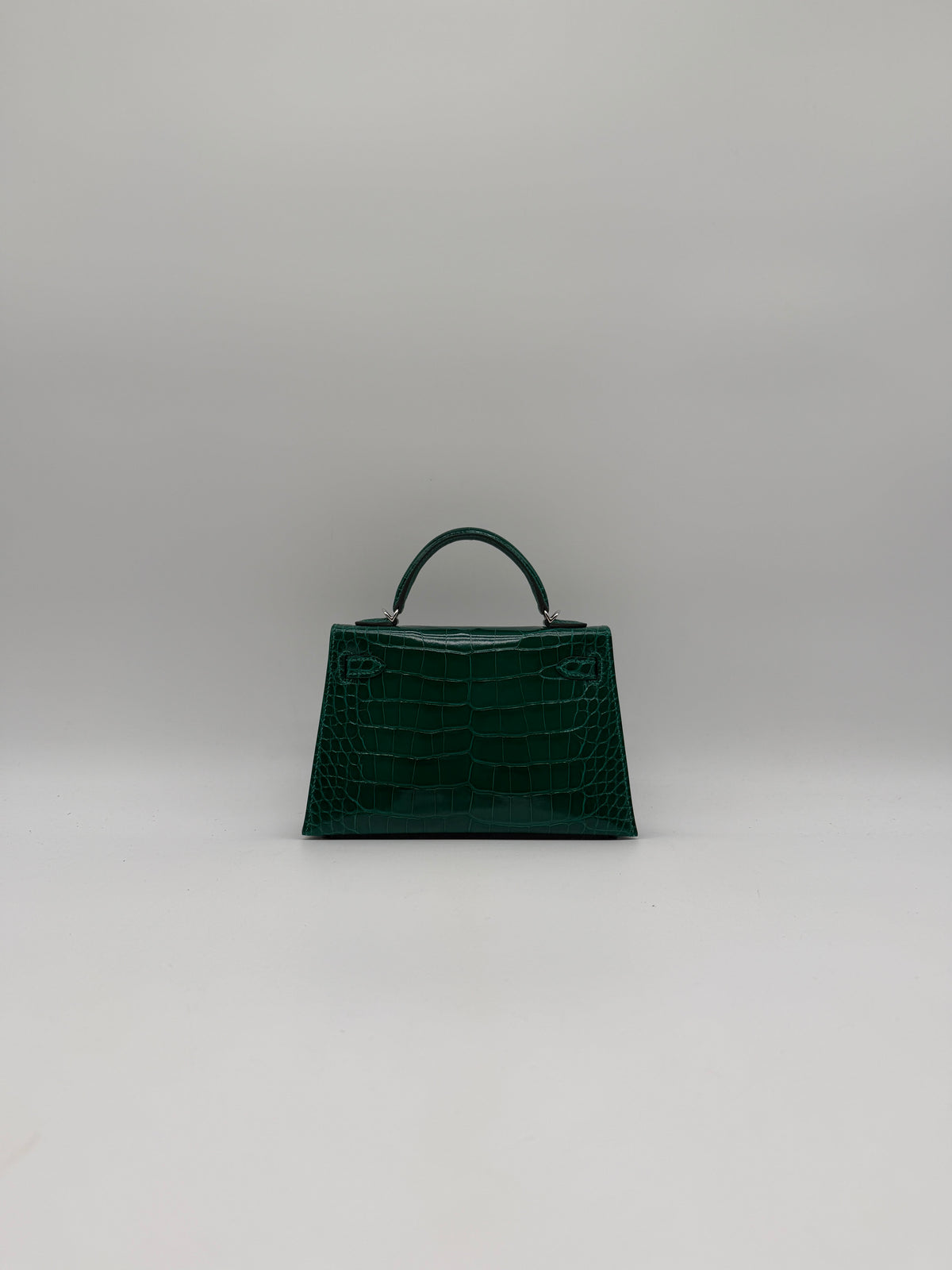 Hermès Mini Kelly Vert Emeraude Shiny Alligator G 2026