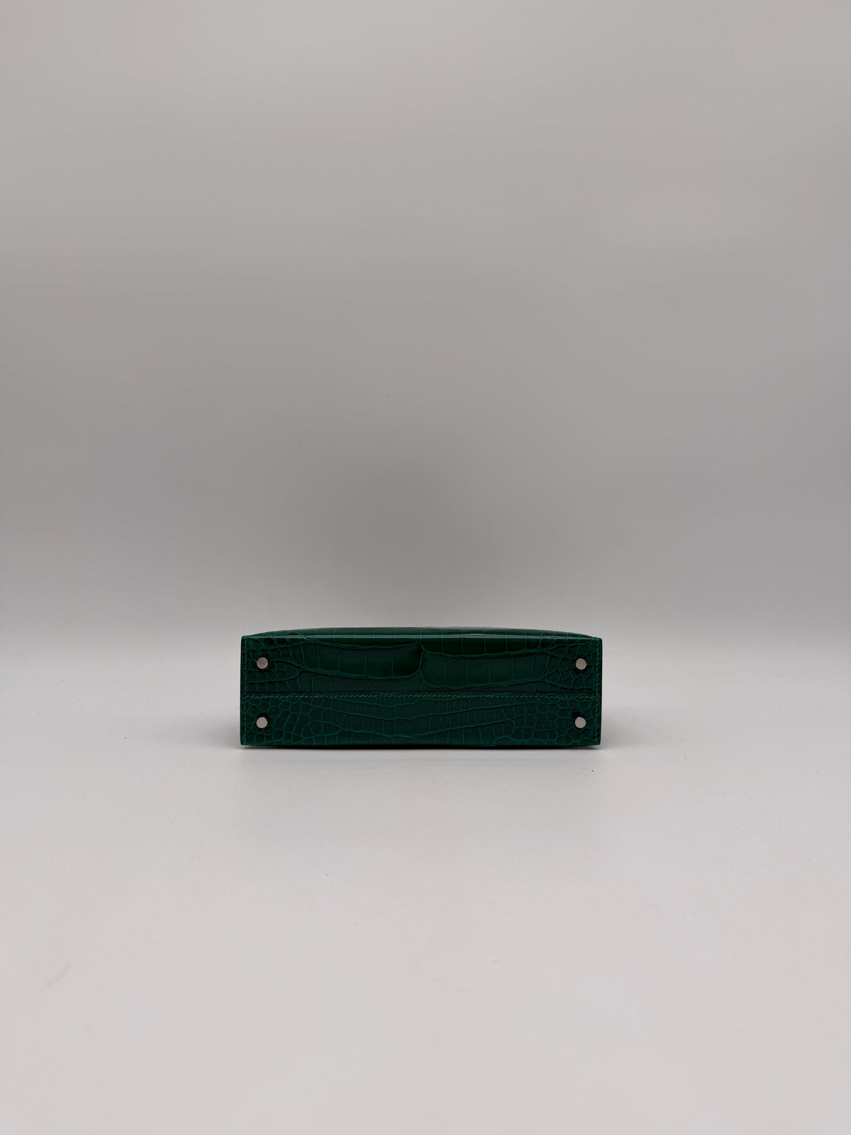 Hermès Mini Kelly Vert Emeraude Shiny Alligator G 2026