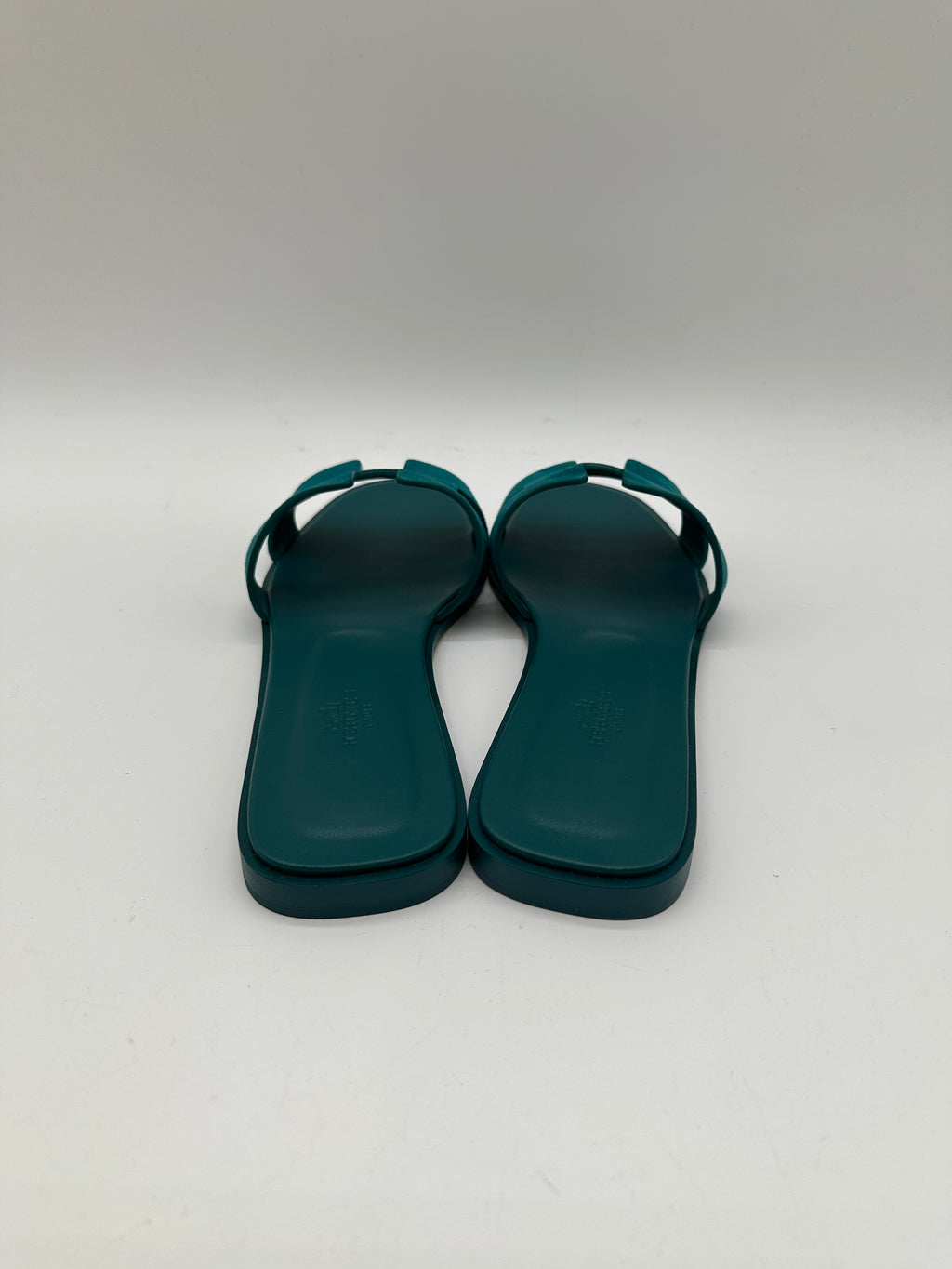 Hermès Oran Sandal Vert