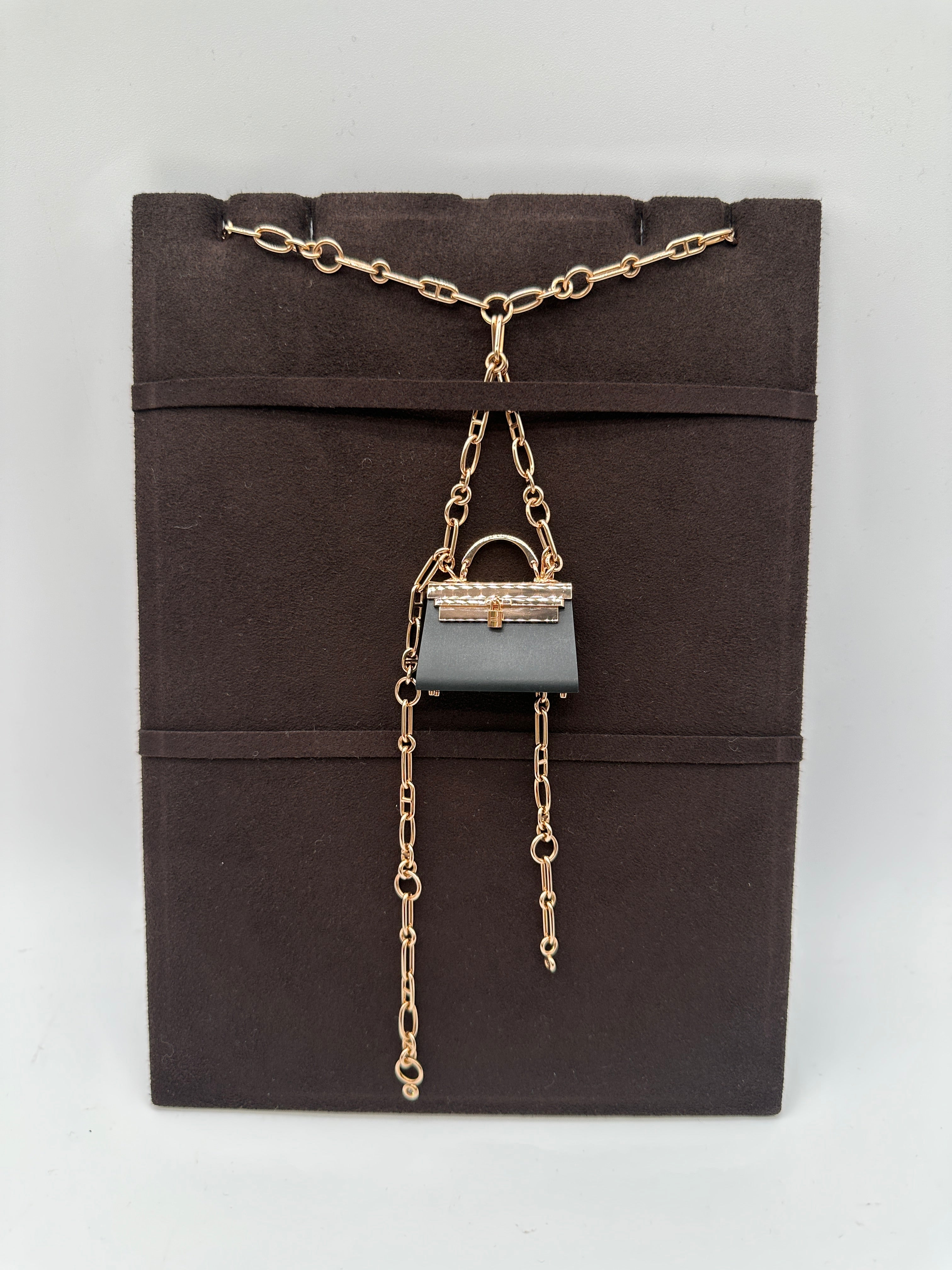 Hermès Précieux Kelly Long Pendant 49D 0.47Ct Noir