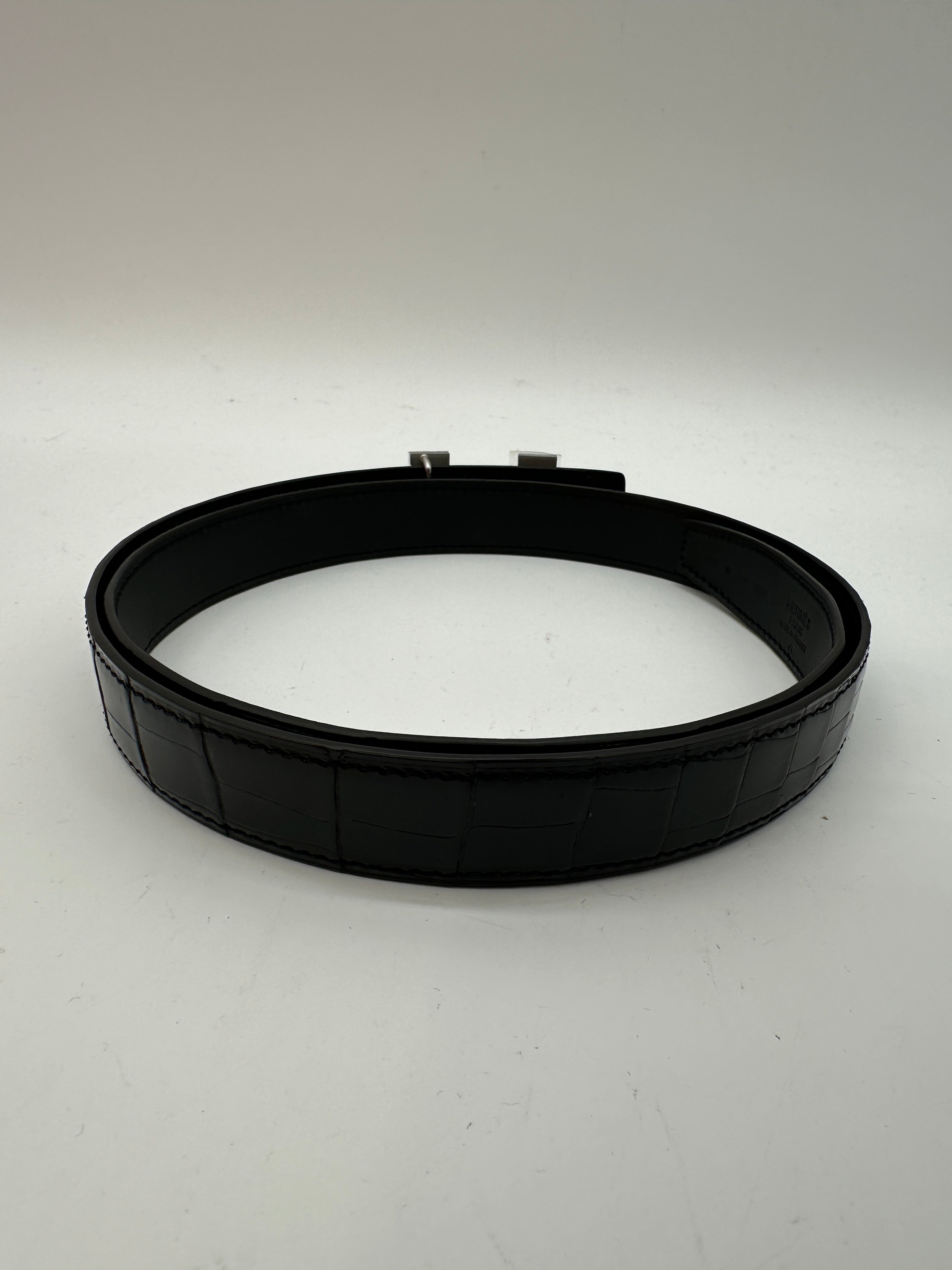 Hermès Crocodile Porosus Shiny Black Leather Belt 24,  with Mini Constance Belt Palladium Buckle