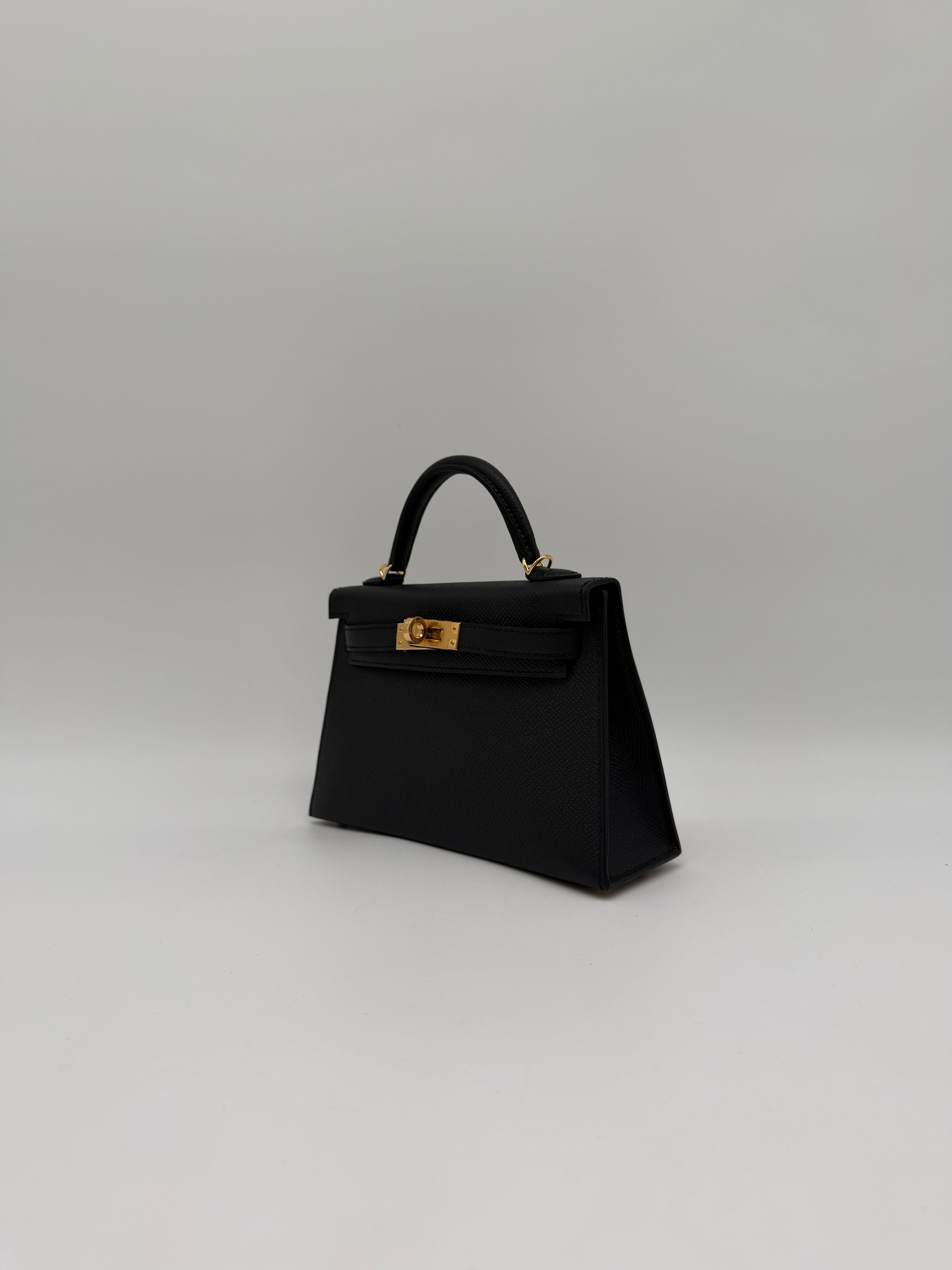 Hermès Mini Kelly Black Epsom Gold Hardware