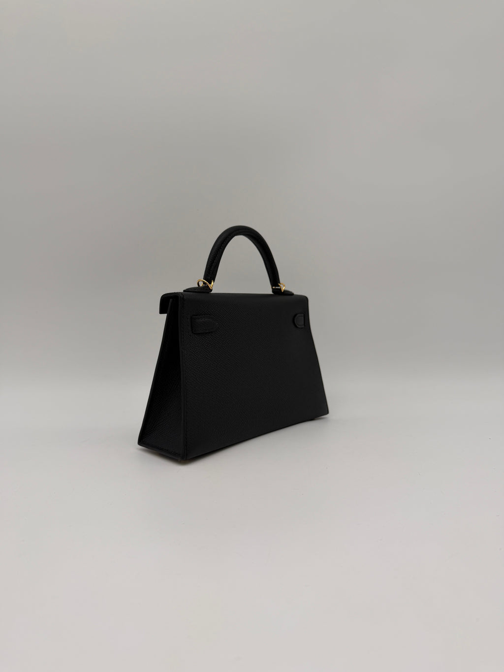 Hermès Mini Kelly Black Epsom Gold Hardware