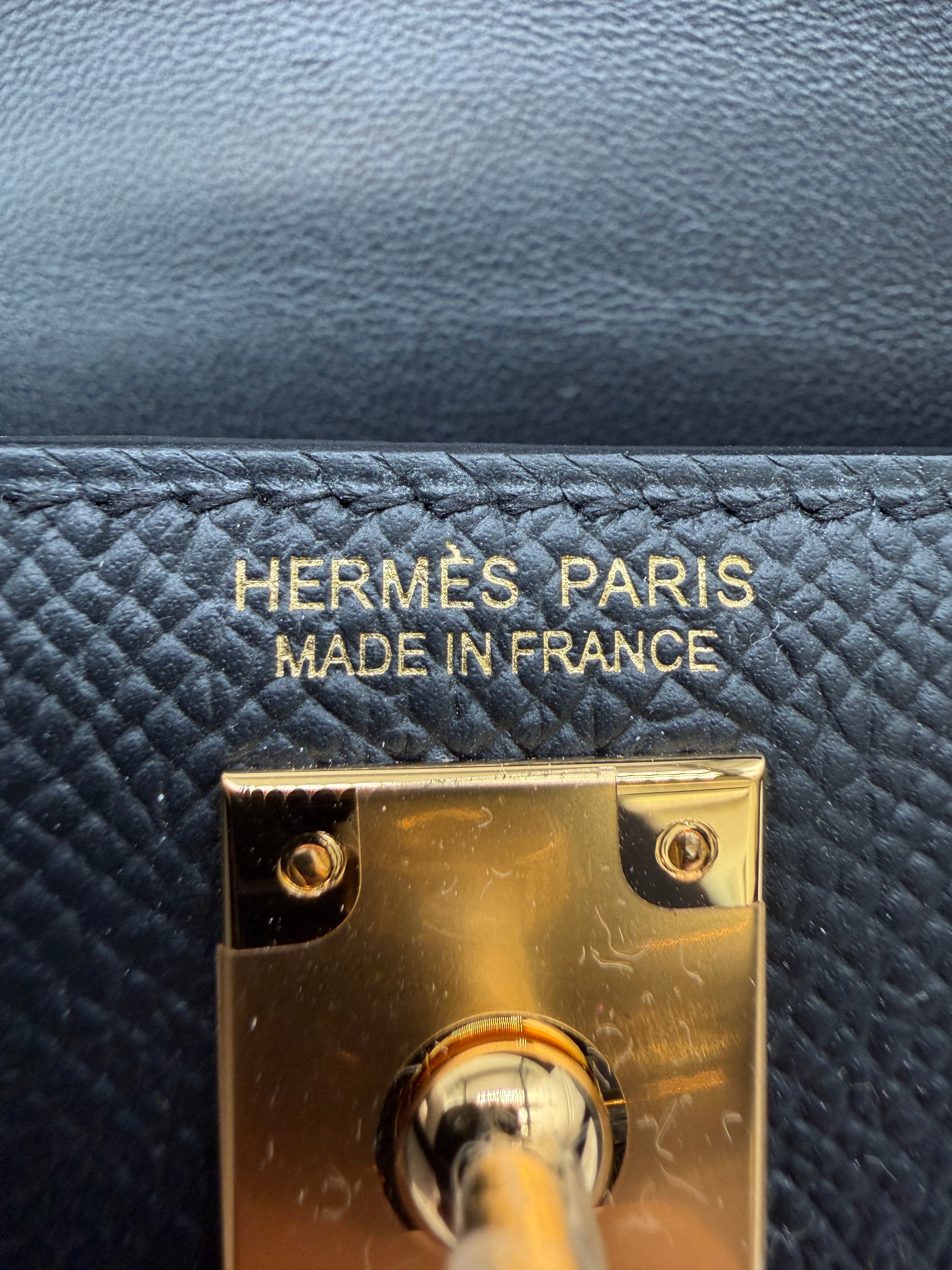 Hermès Mini Kelly Black Epsom Gold Hardware