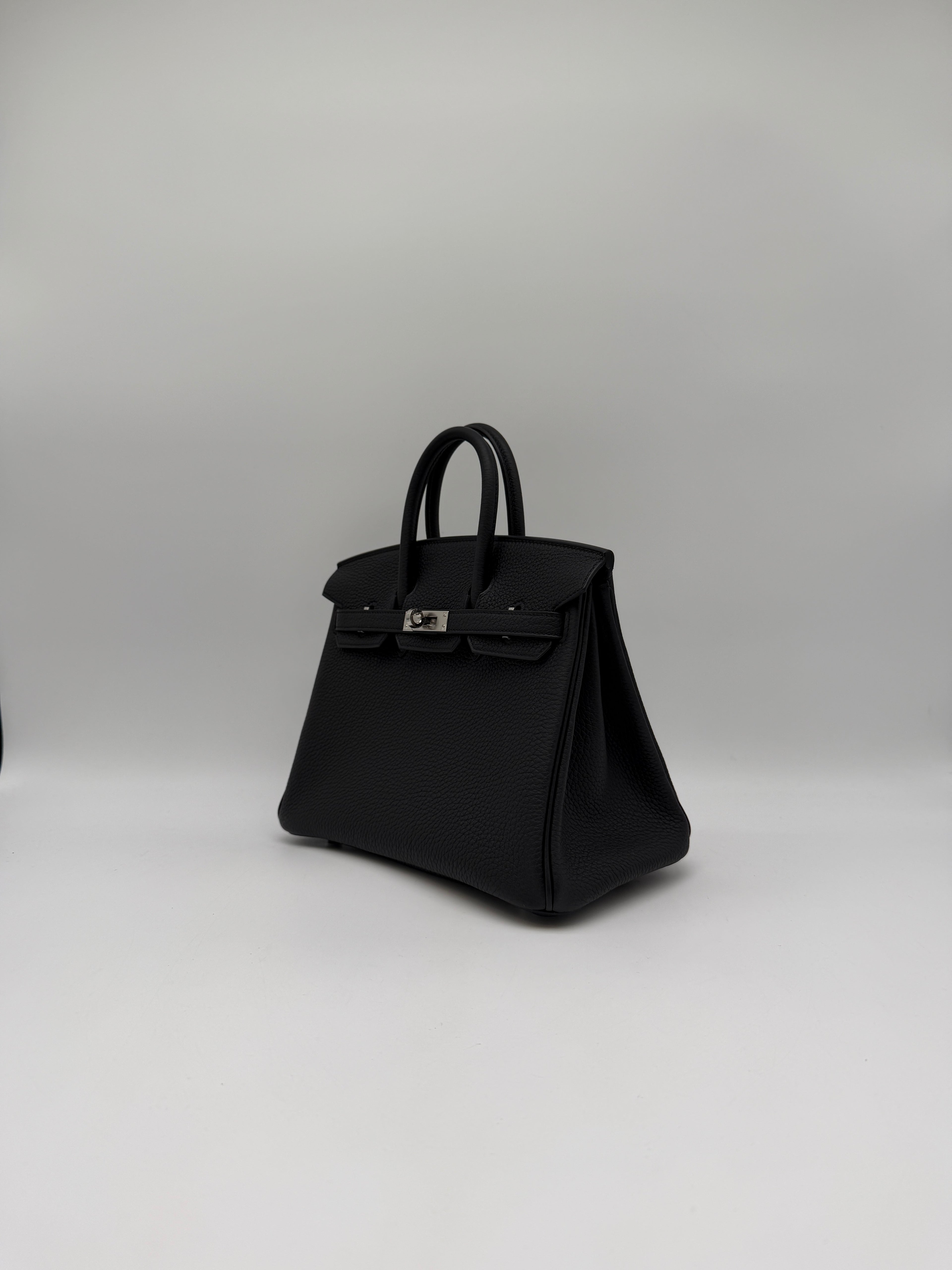 Hermès Birkin 25 Black Togo Palladium Hardware