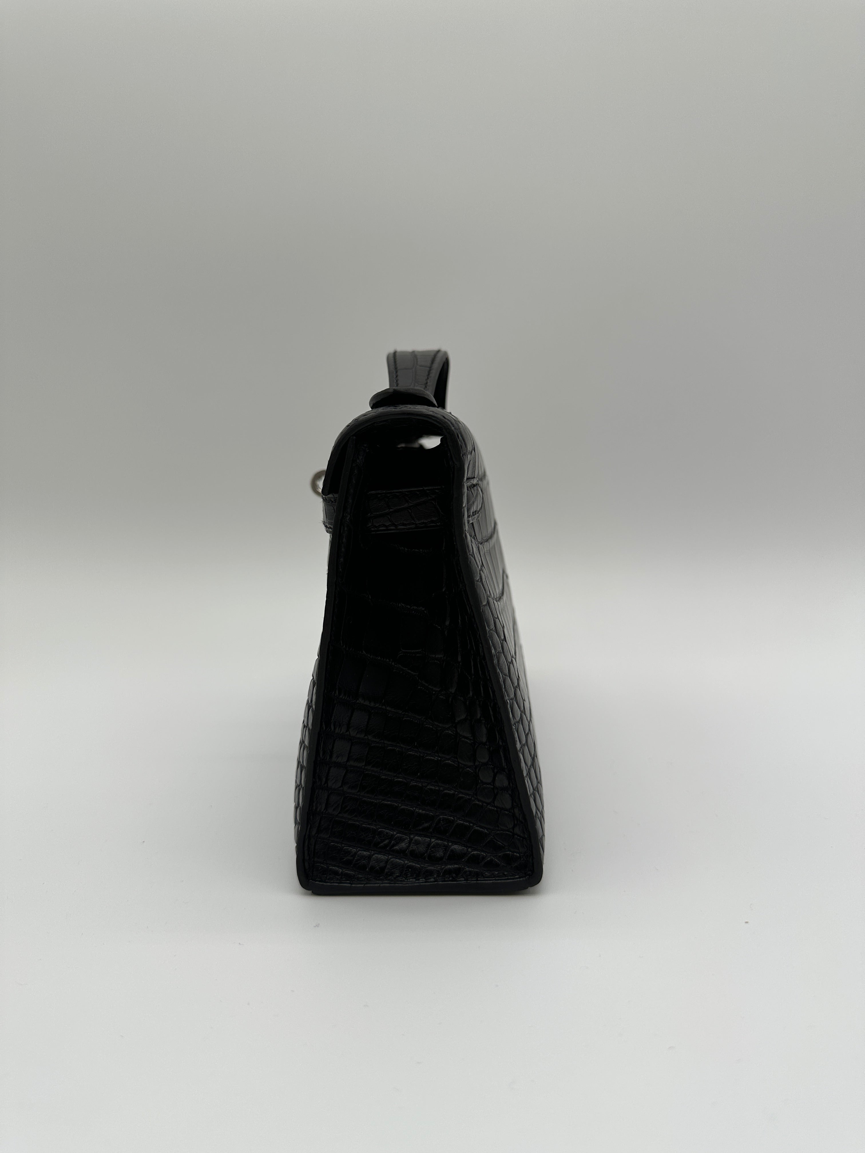 Hermès Kelly Pochette Black Matte Alligator Palladium Hardware