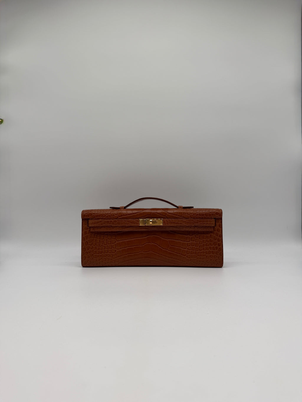 Hermès Kelly Cut Gold Matte Alligator Gold Hardware