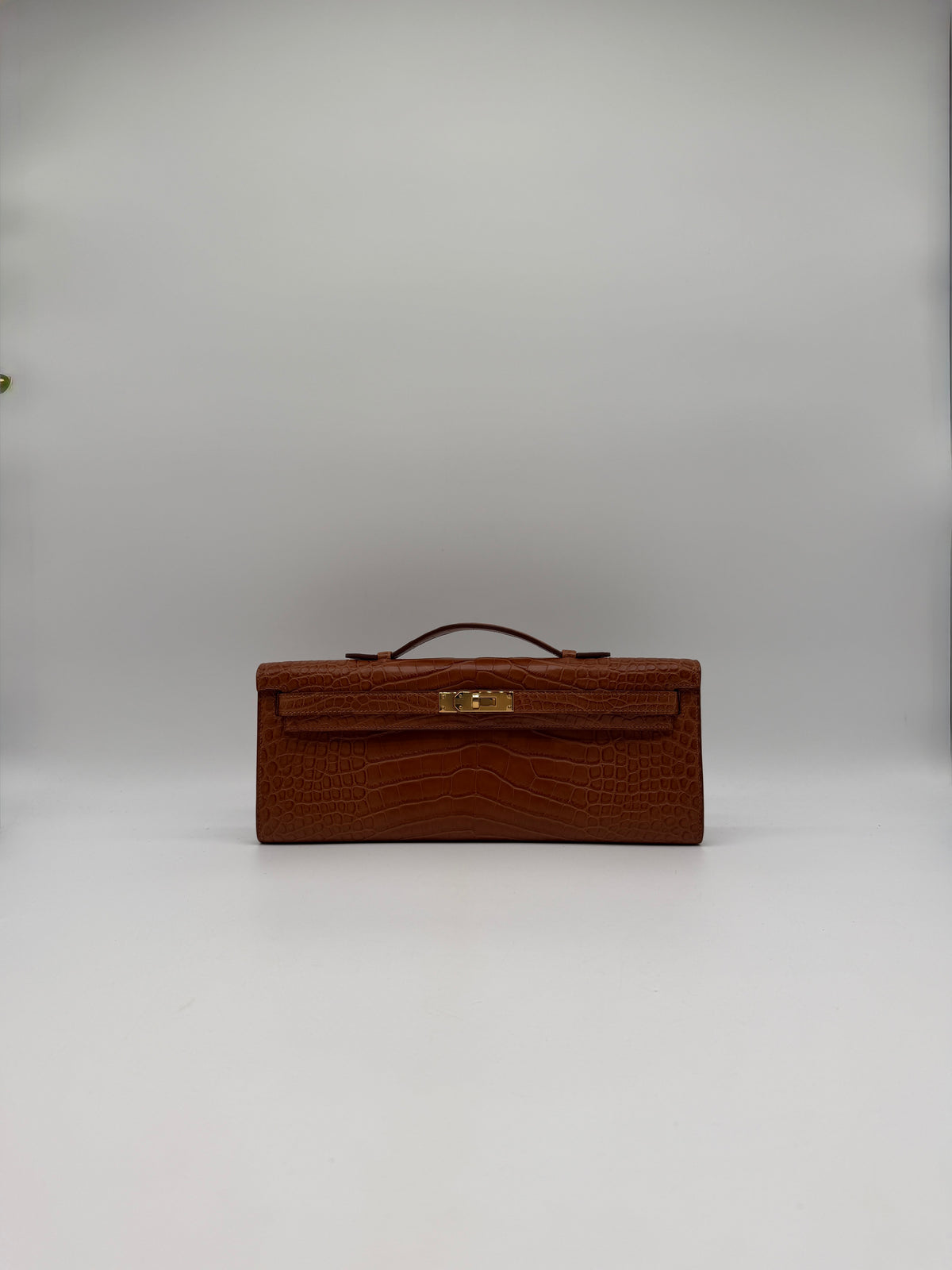 Hermès Kelly Cut Gold Matte Alligator Gold Hardware