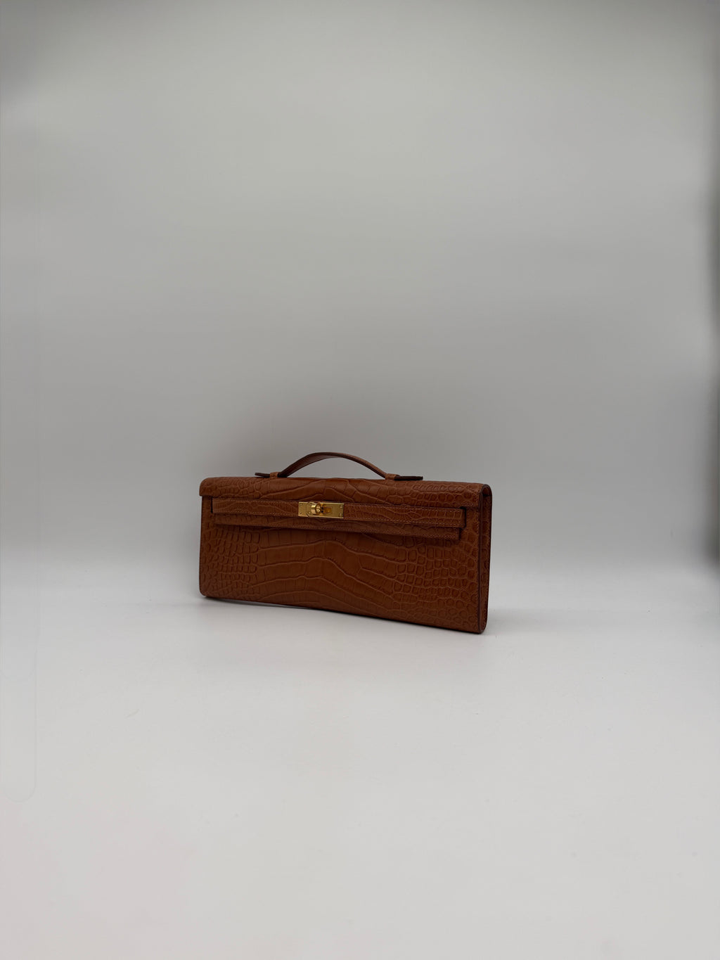 Hermès Kelly Cut Gold Matte Alligator Gold Hardware