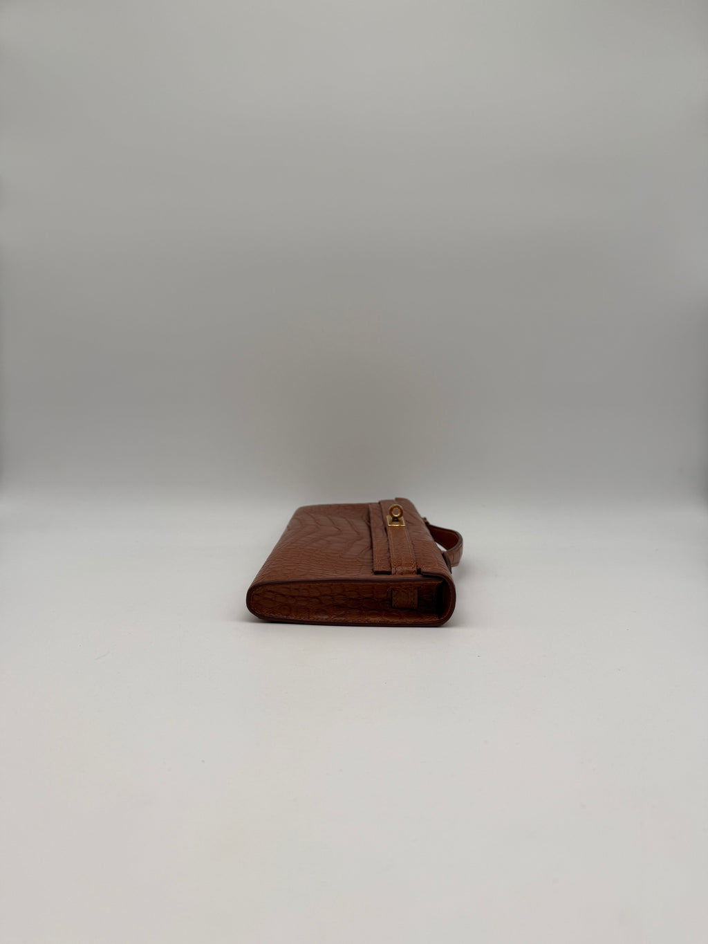 Hermès Kelly Cut Gold Matte Alligator Gold Hardware