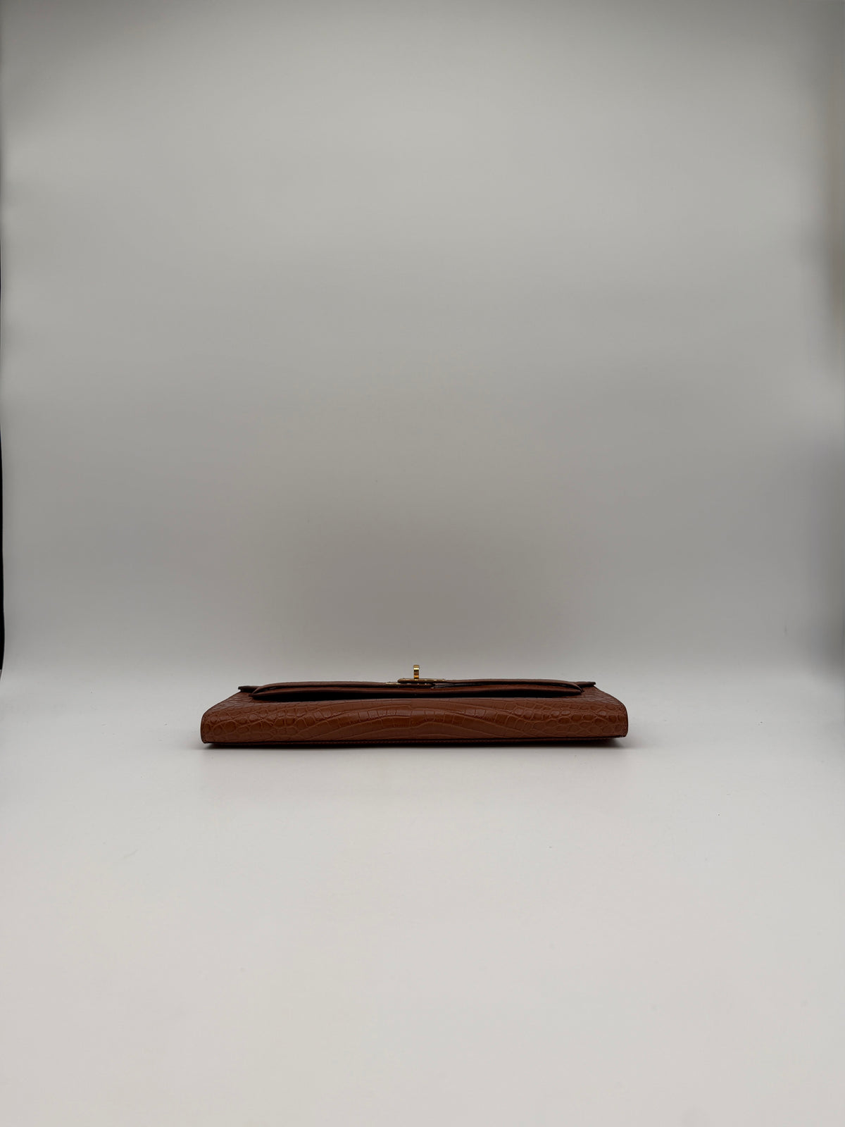 Hermès Kelly Cut Gold Matte Alligator Gold Hardware