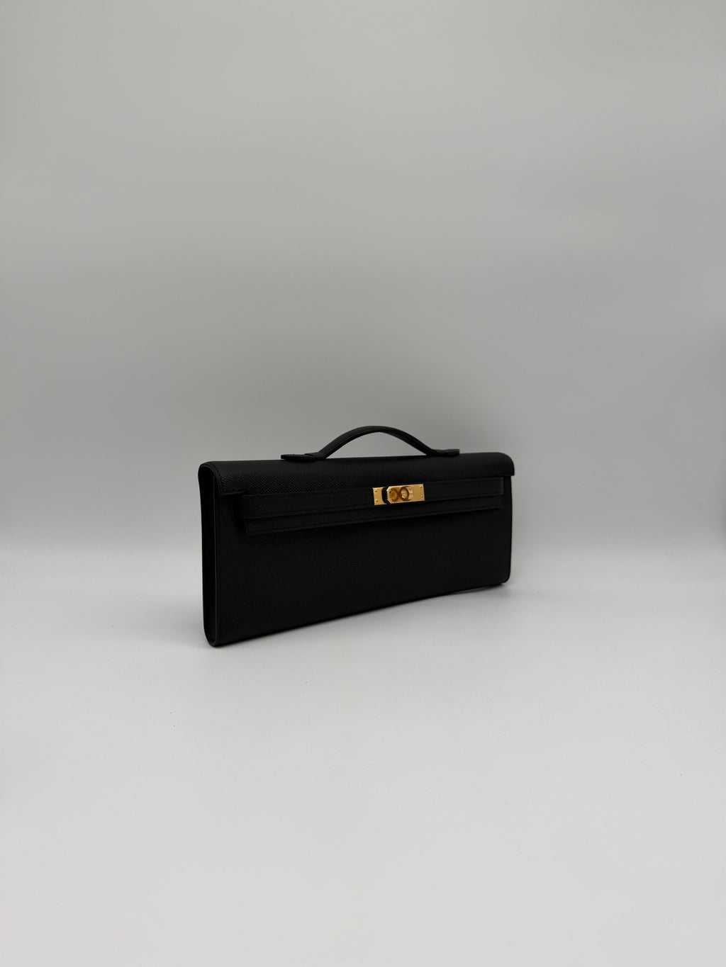 Hermès Kelly Cut Black Epsom Gold Hardware