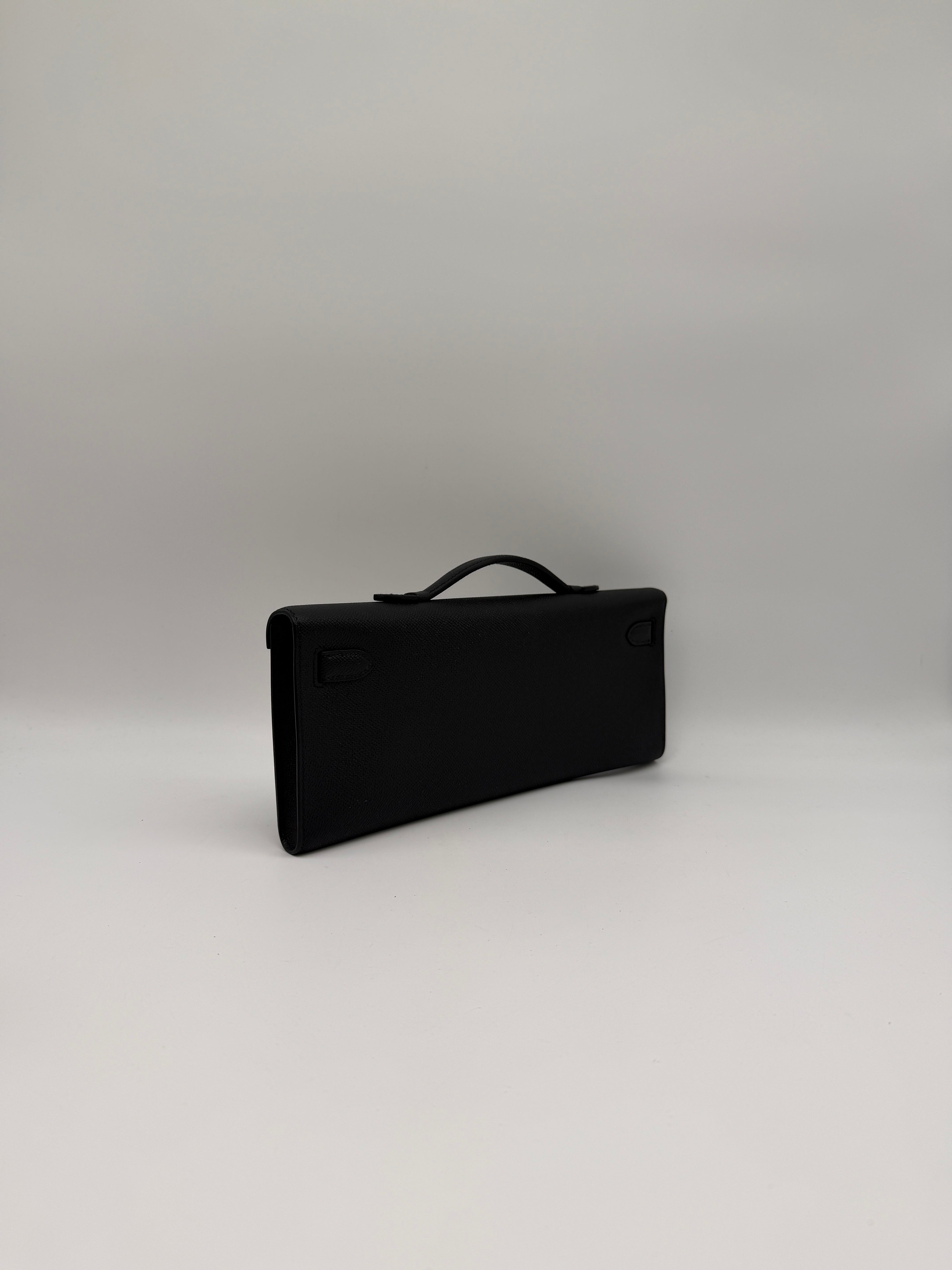 Hermès Kelly Cut Black Epsom Gold Hardware