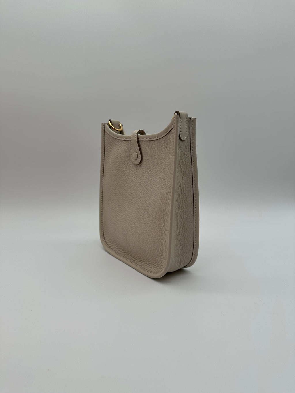 Hermès Mini Evelyne Craie Taurillon Clemence Gold Hardware