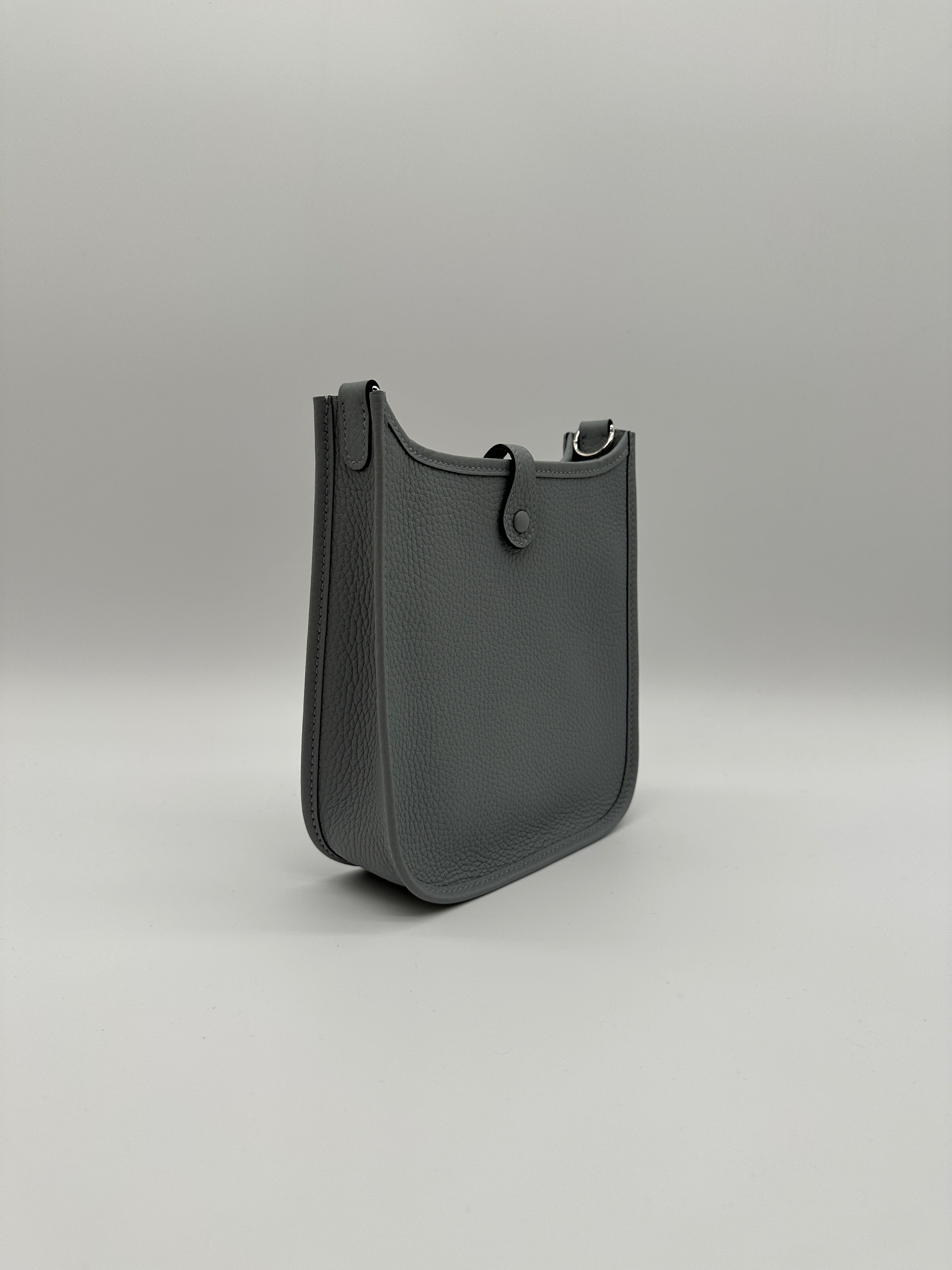 Hermès Mini Evelyne Gris Pantin Taurillon Clemence Palladium Hardware