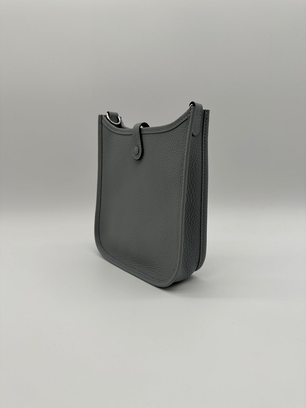 Hermès Mini Evelyne Gris Pantin Taurillon Clemence Palladium Hardware