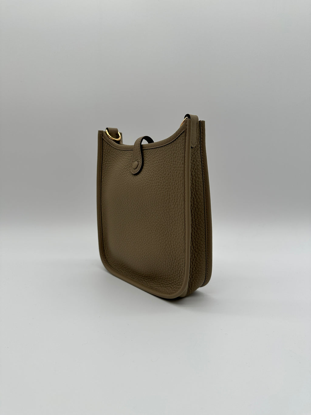 Hermès Mini Evelyne Beige Marfa Taurillon Clemence Gold Hardware