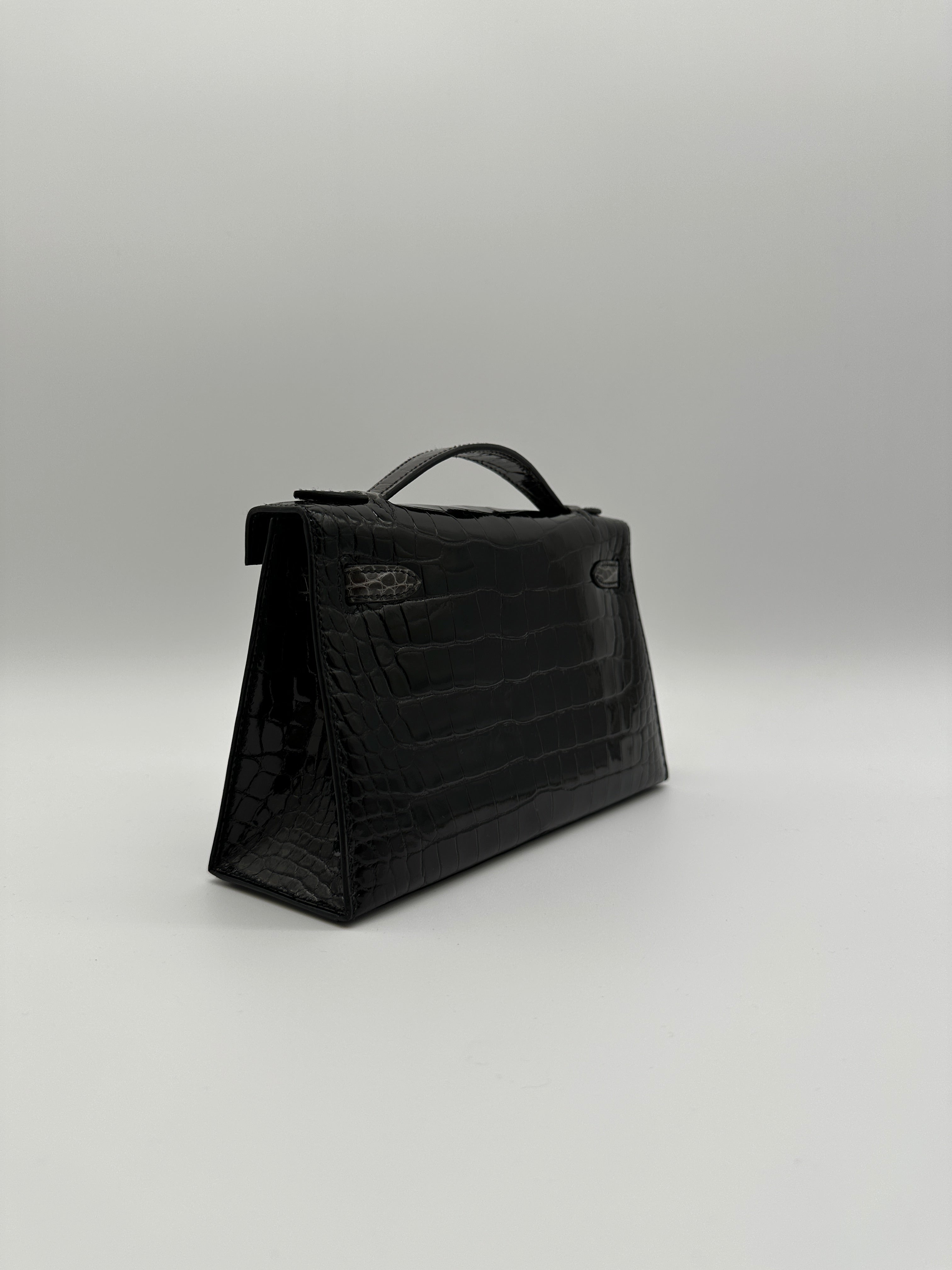 Hermès Kelly Pochette HSS Black/Graphite Shiny Alligator Gold Hardware