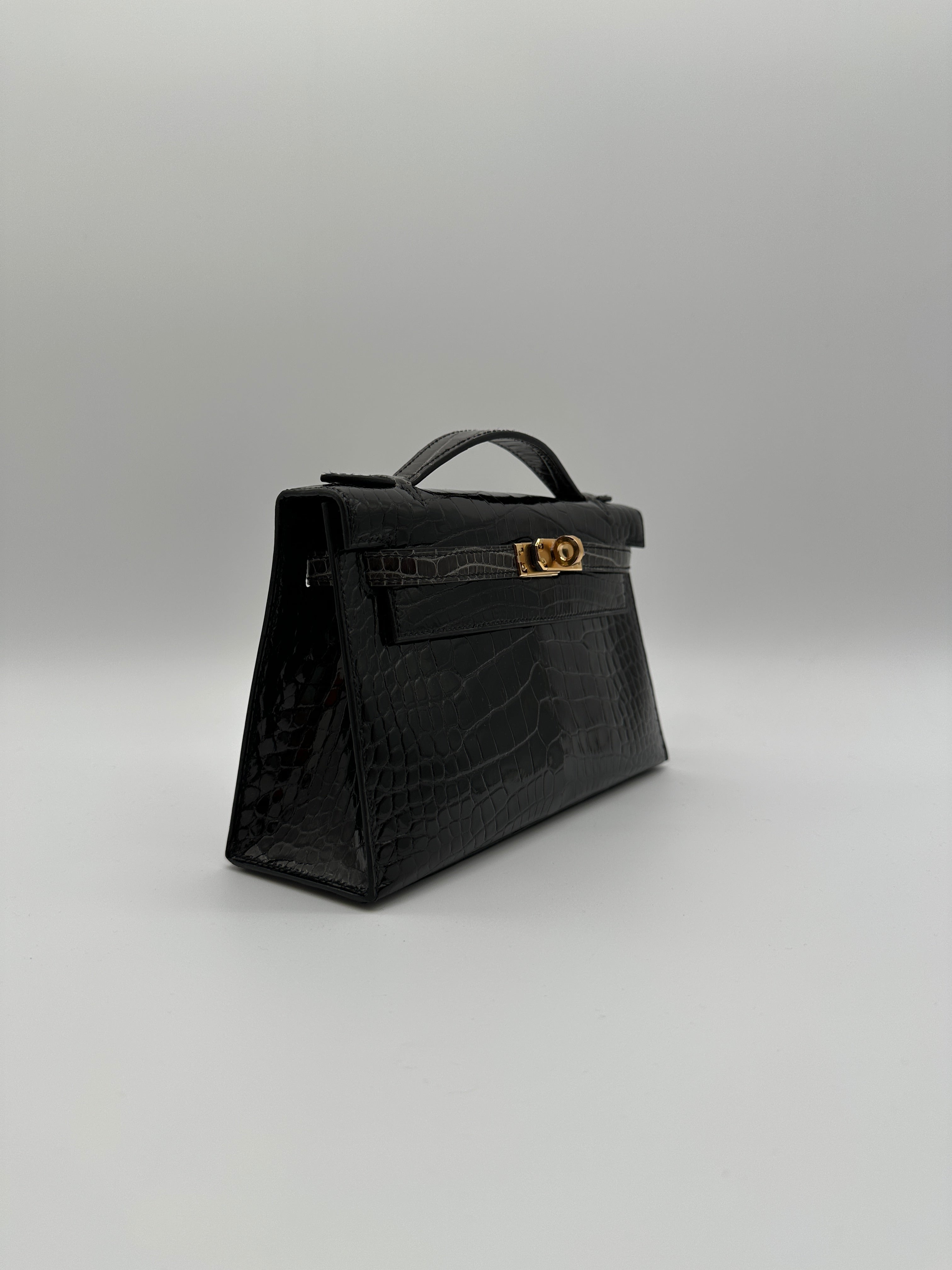 Hermès Kelly Pochette HSS Black/Graphite Shiny Alligator Gold Hardware