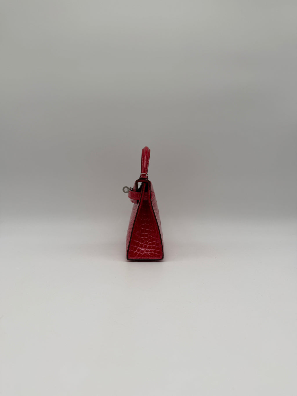 Hermès Mini Kelly Rouge De Coeur Shiny Alligator Palladium Hardware