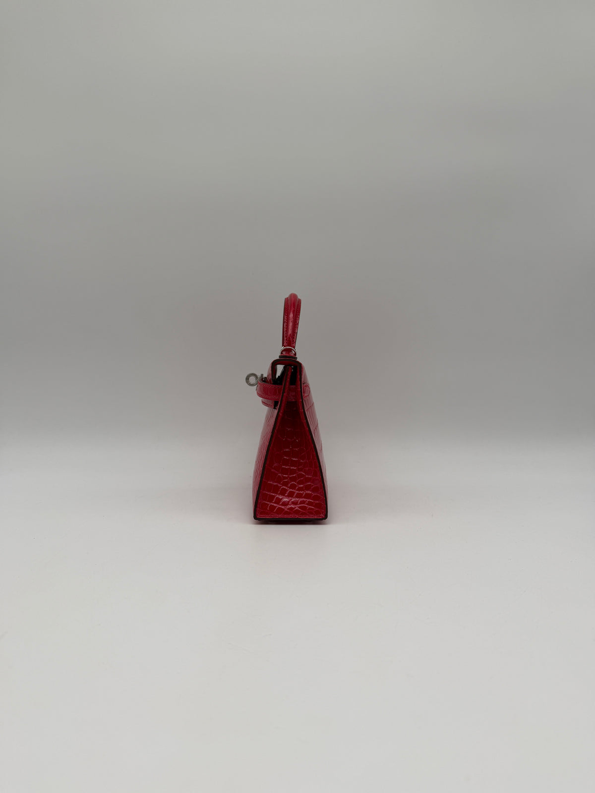 Hermès Mini Kelly Rouge De Coeur Shiny Alligator Palladium Hardware