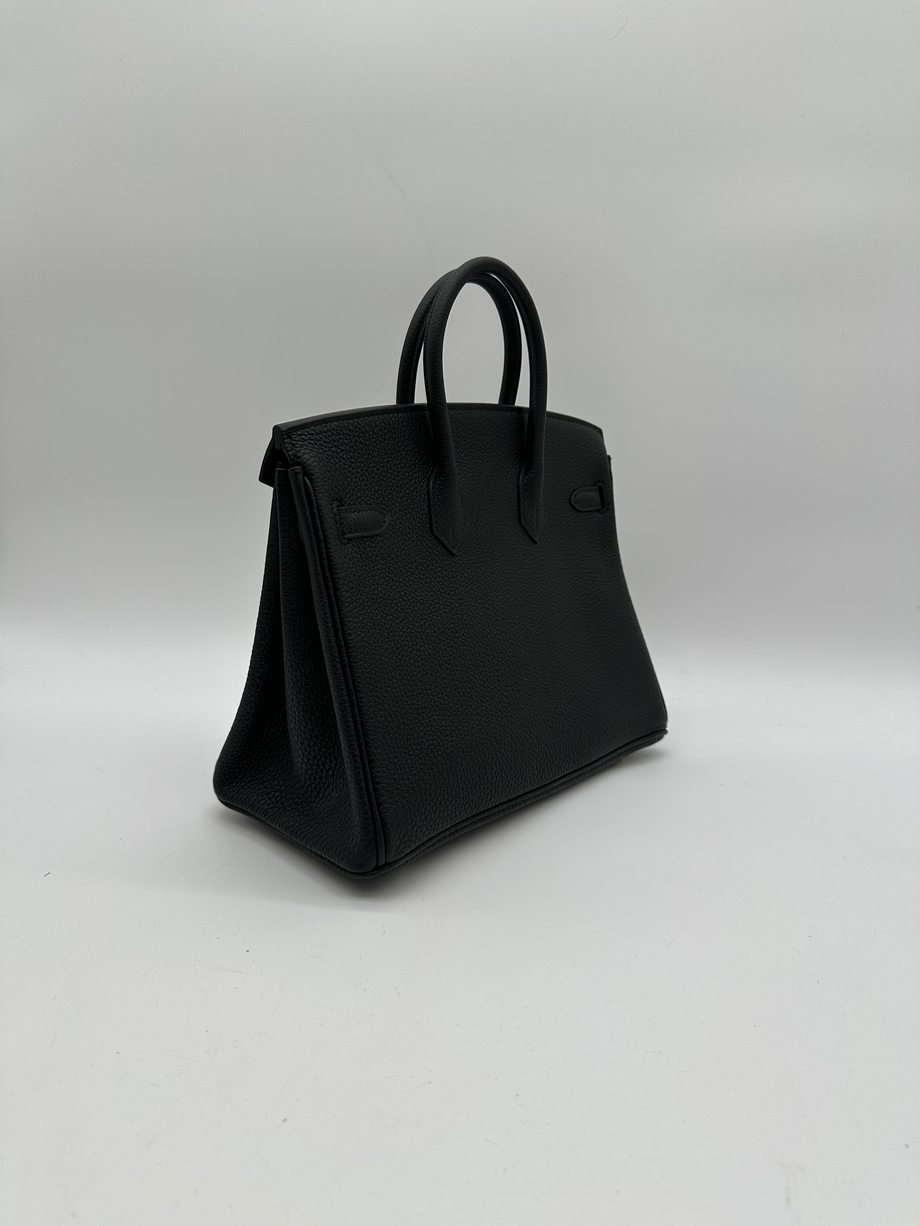 Hermès Birkin 25 Black Togo Gold Hardware