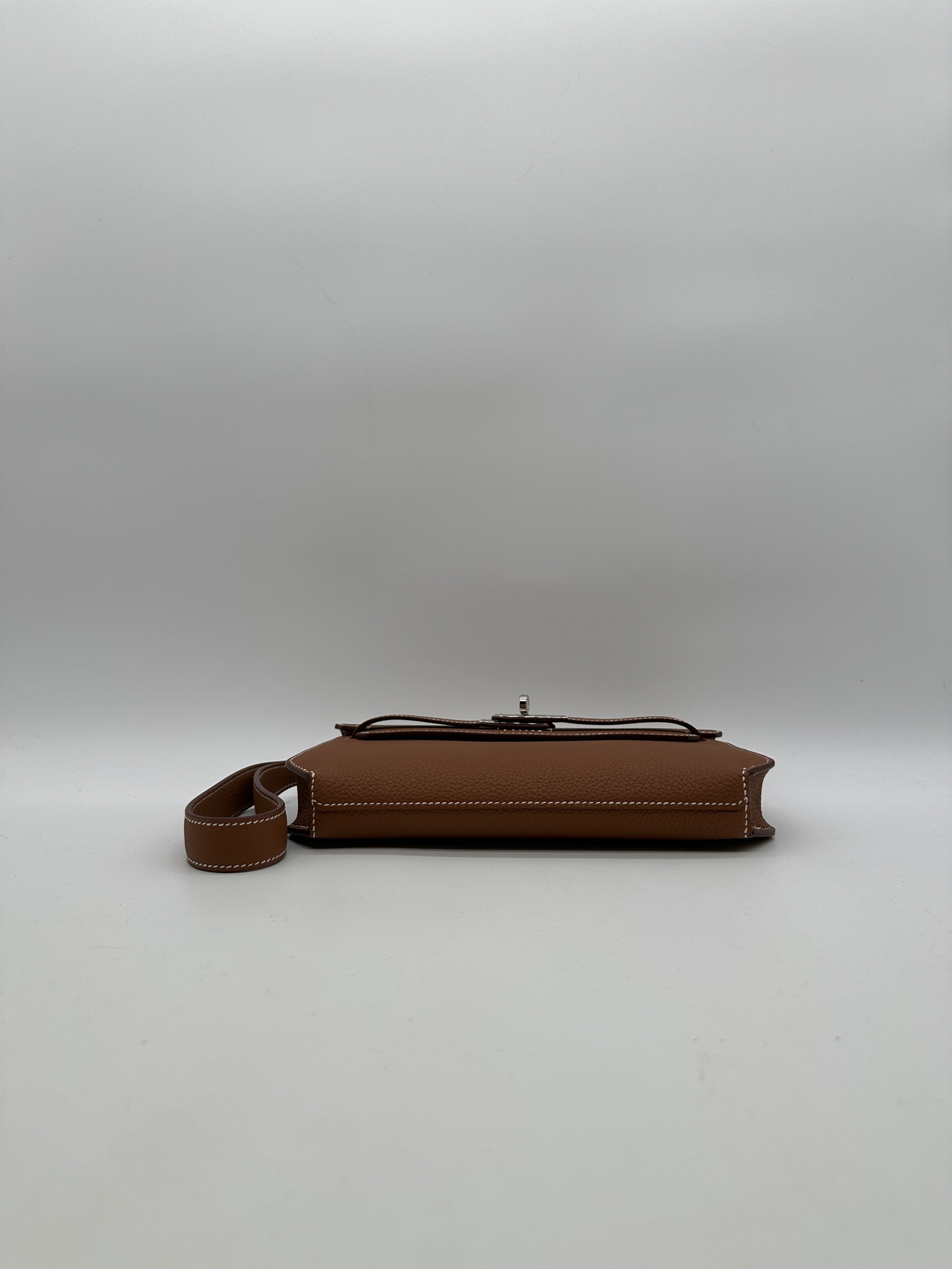 Hermès Kelly Depeches Gold Togo Palladium Hardware