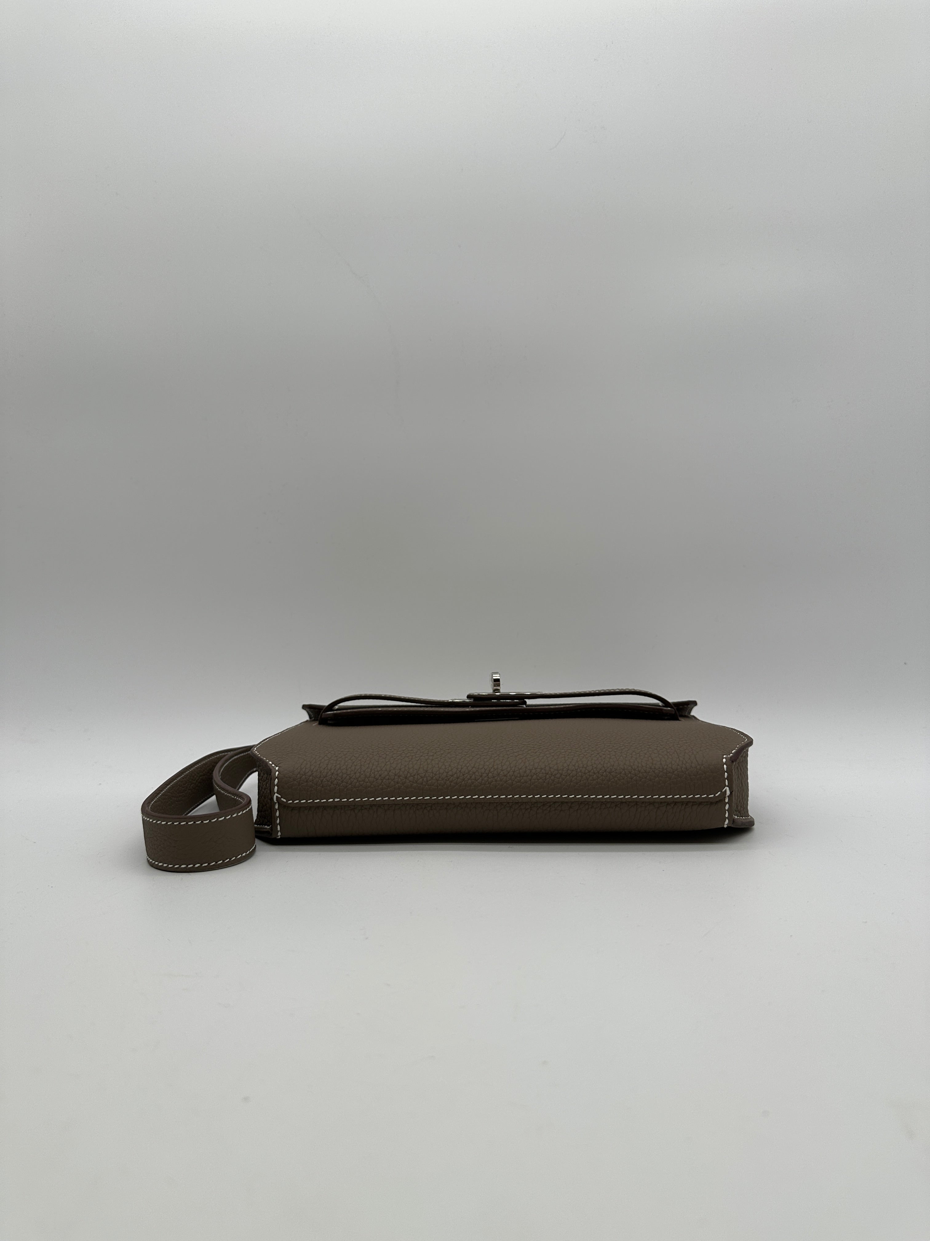 Hermès Kelly Depeches Etoupe Togo Palladium Hardware