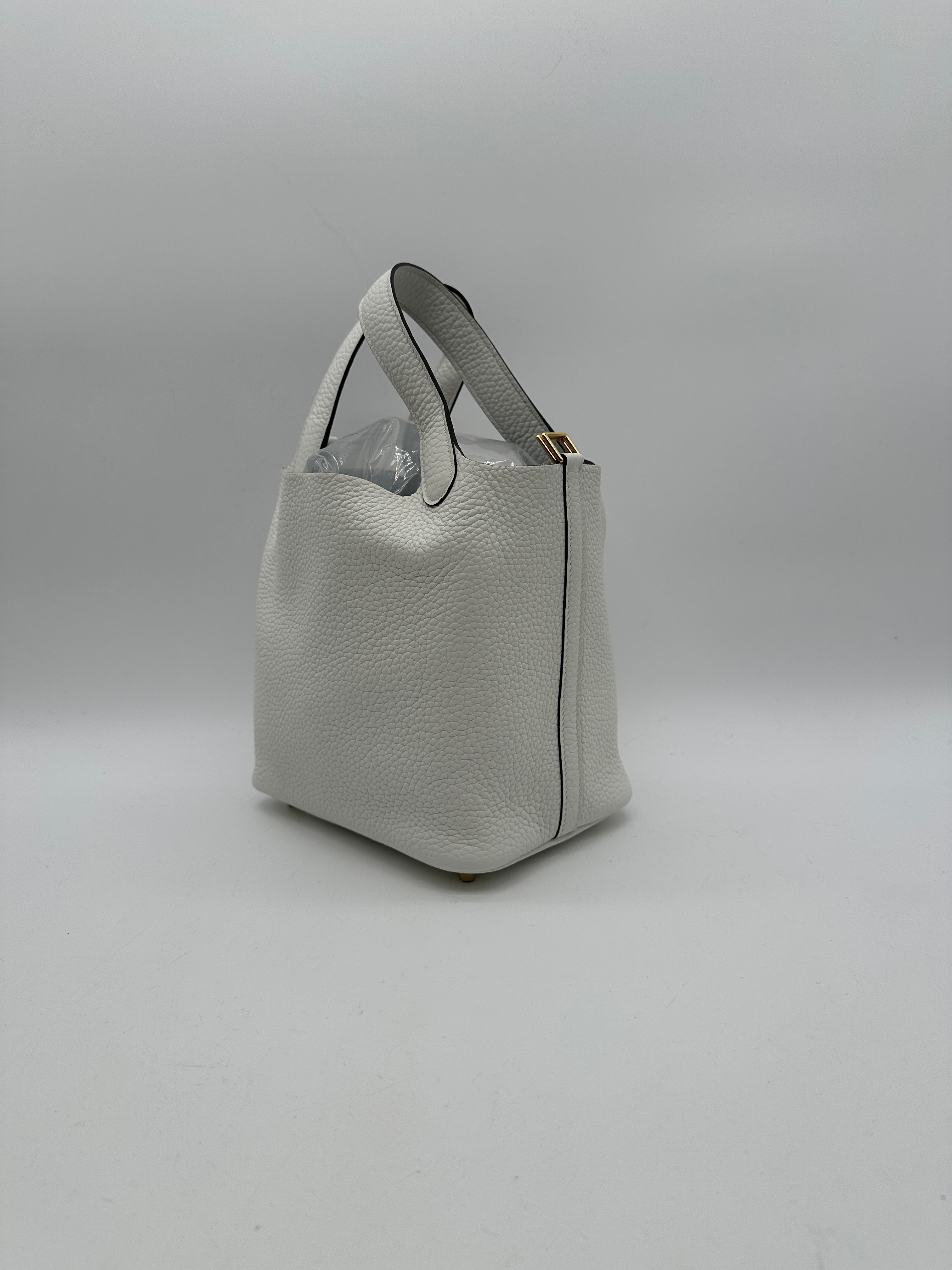 Hermès Picotin 18 New White Tourillion Clemence Gold Hardware