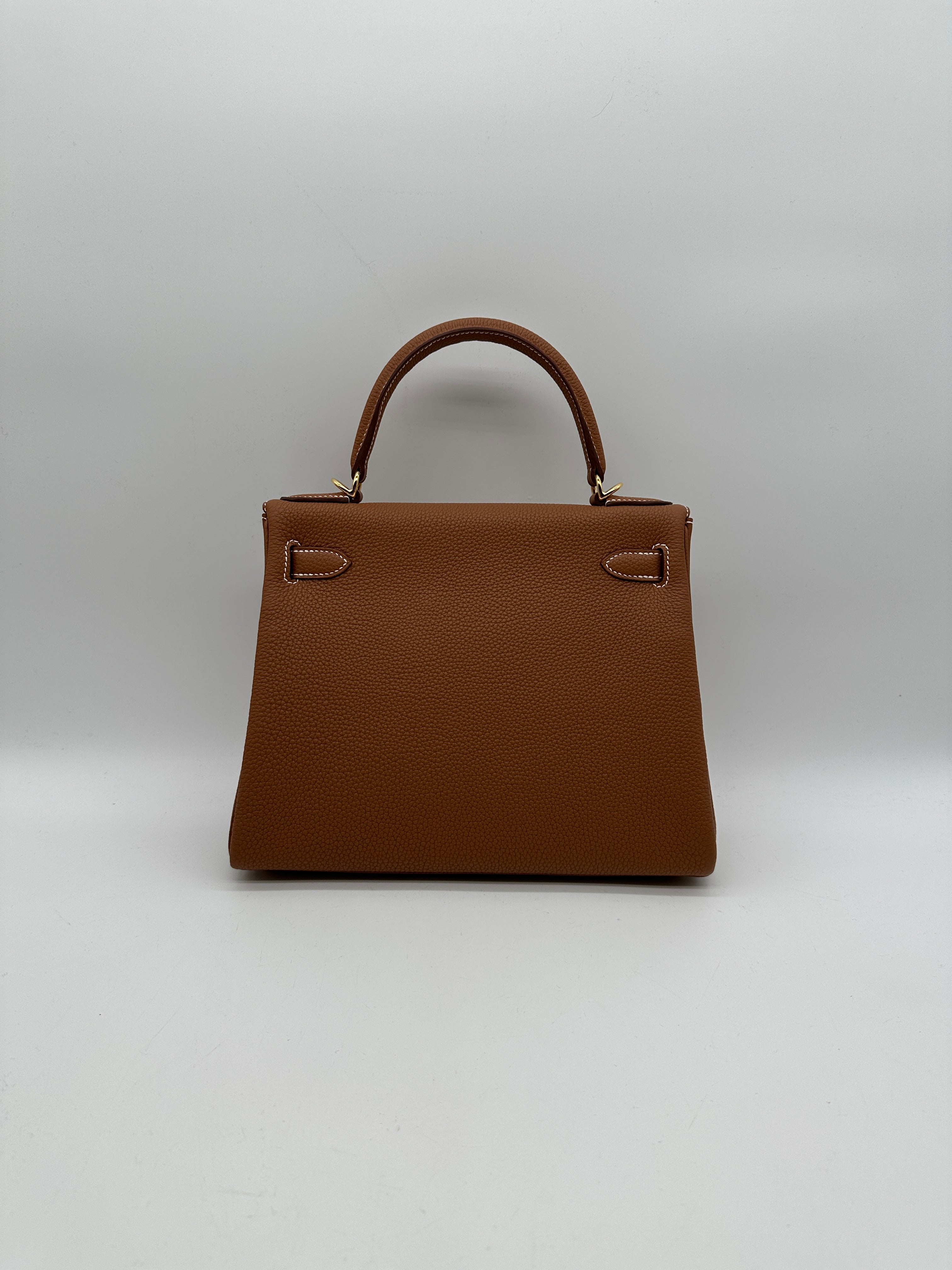 Hermès Kelly 28 Gold Togo Gold Hardware