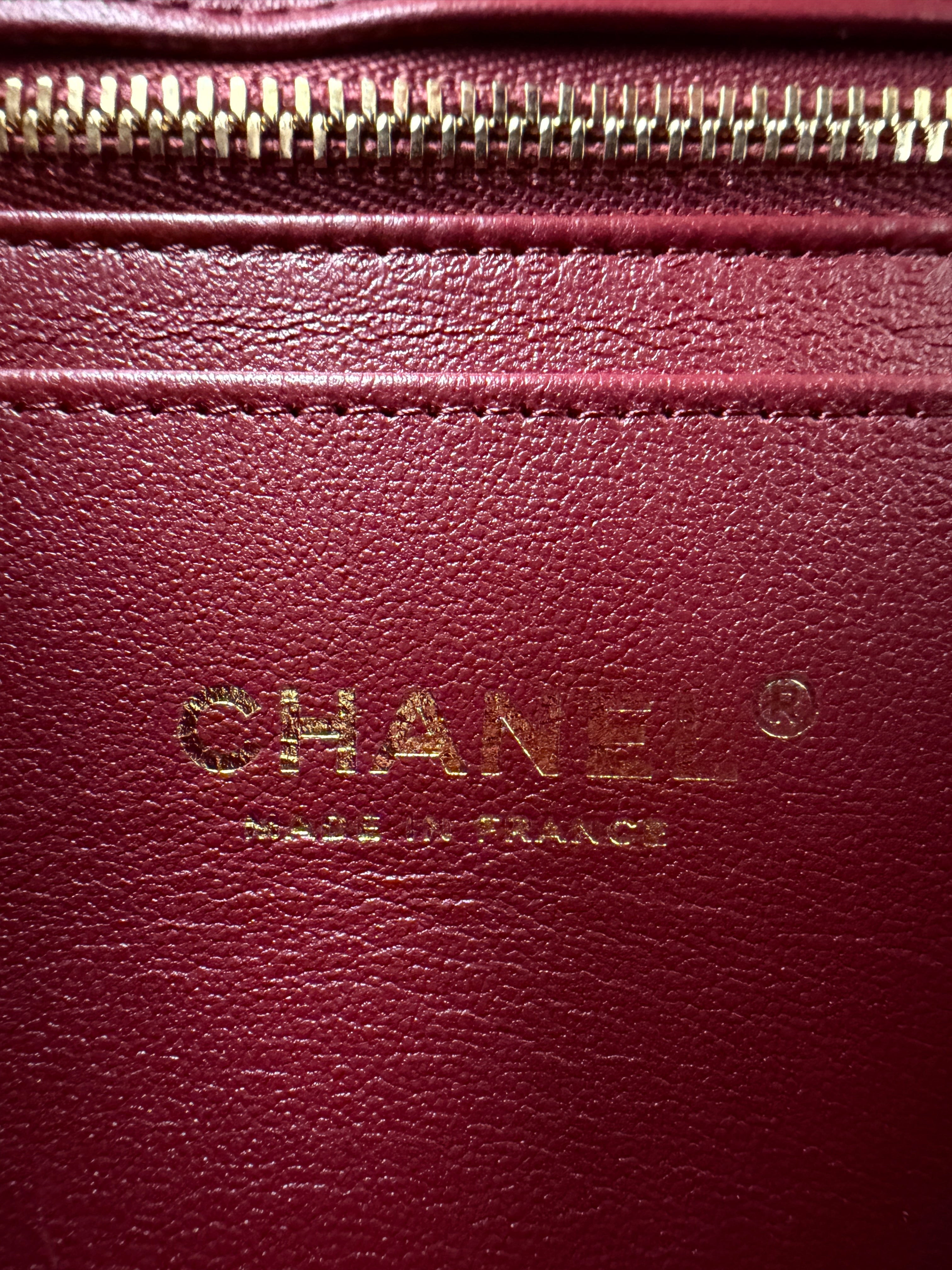 Chanel Metiers d’Art 2026 Flap Bag Light Beige & Black Lambskin & Gold-Tone Metal