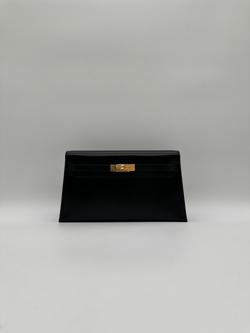 Hermès Kelly Elan Black Box Gold Hardware