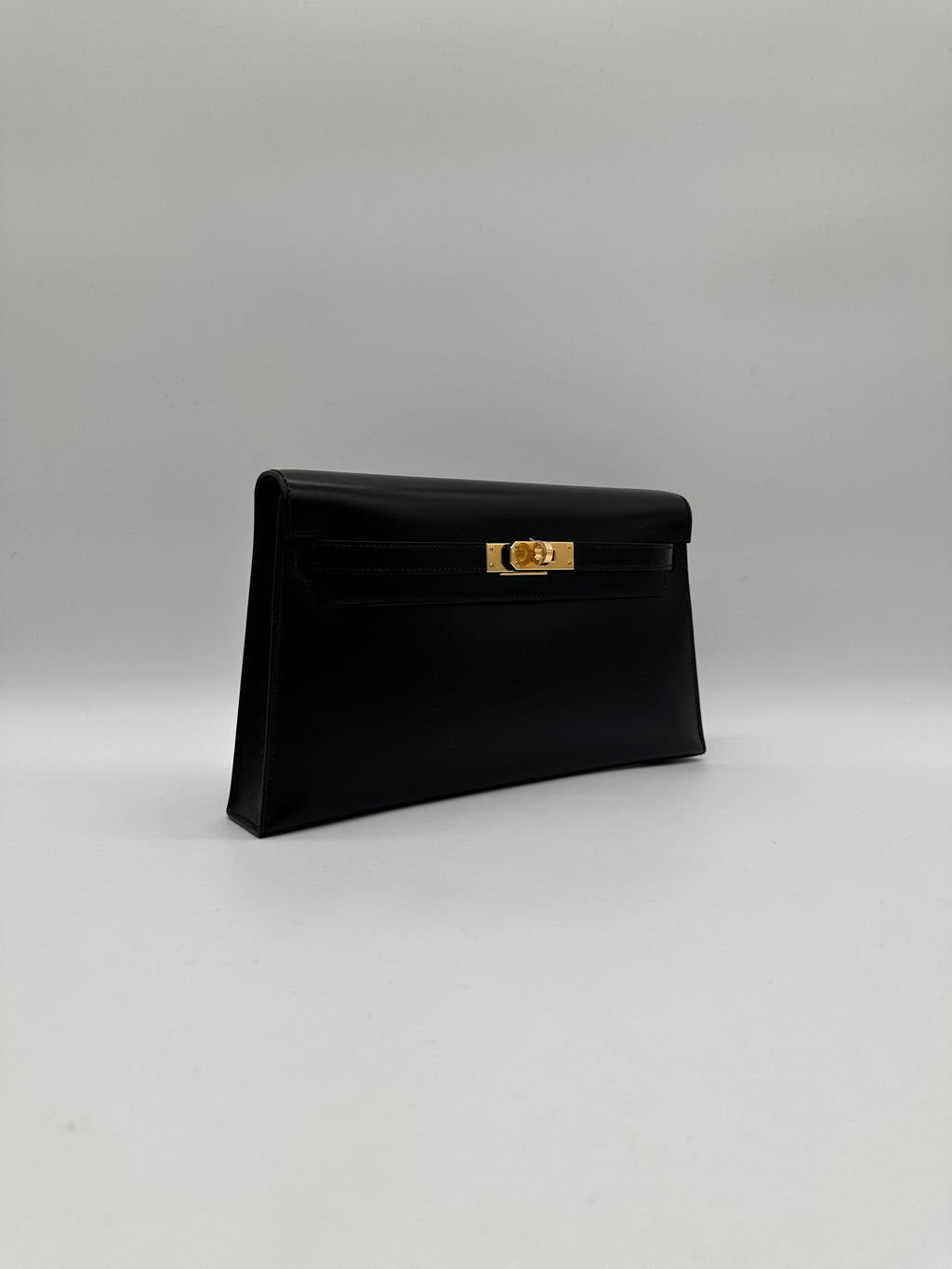Hermès Kelly Elan Black Box Gold Hardware