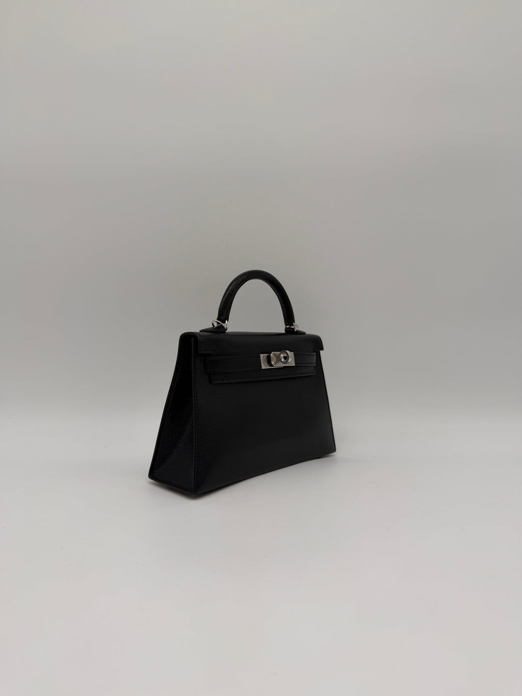 Hermès Mini Kelly Clou de coeur Black Chevre Palladium Hardware