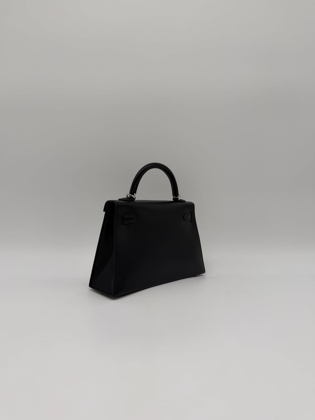 Hermès Mini Kelly Clou de coeur Black Chevre Palladium Hardware