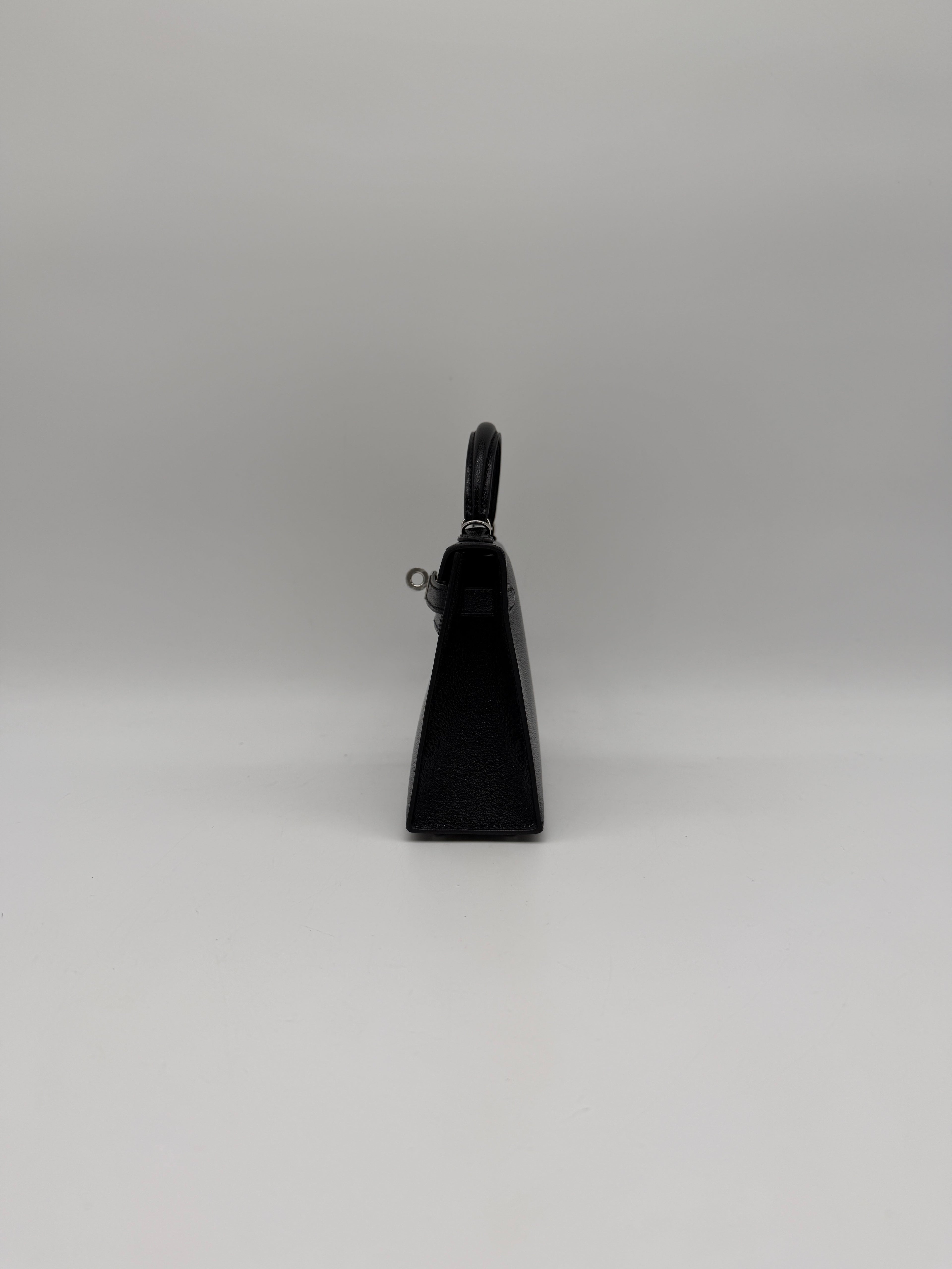 Hermès Mini Kelly Clou de coeur Black Chevre Palladium Hardware