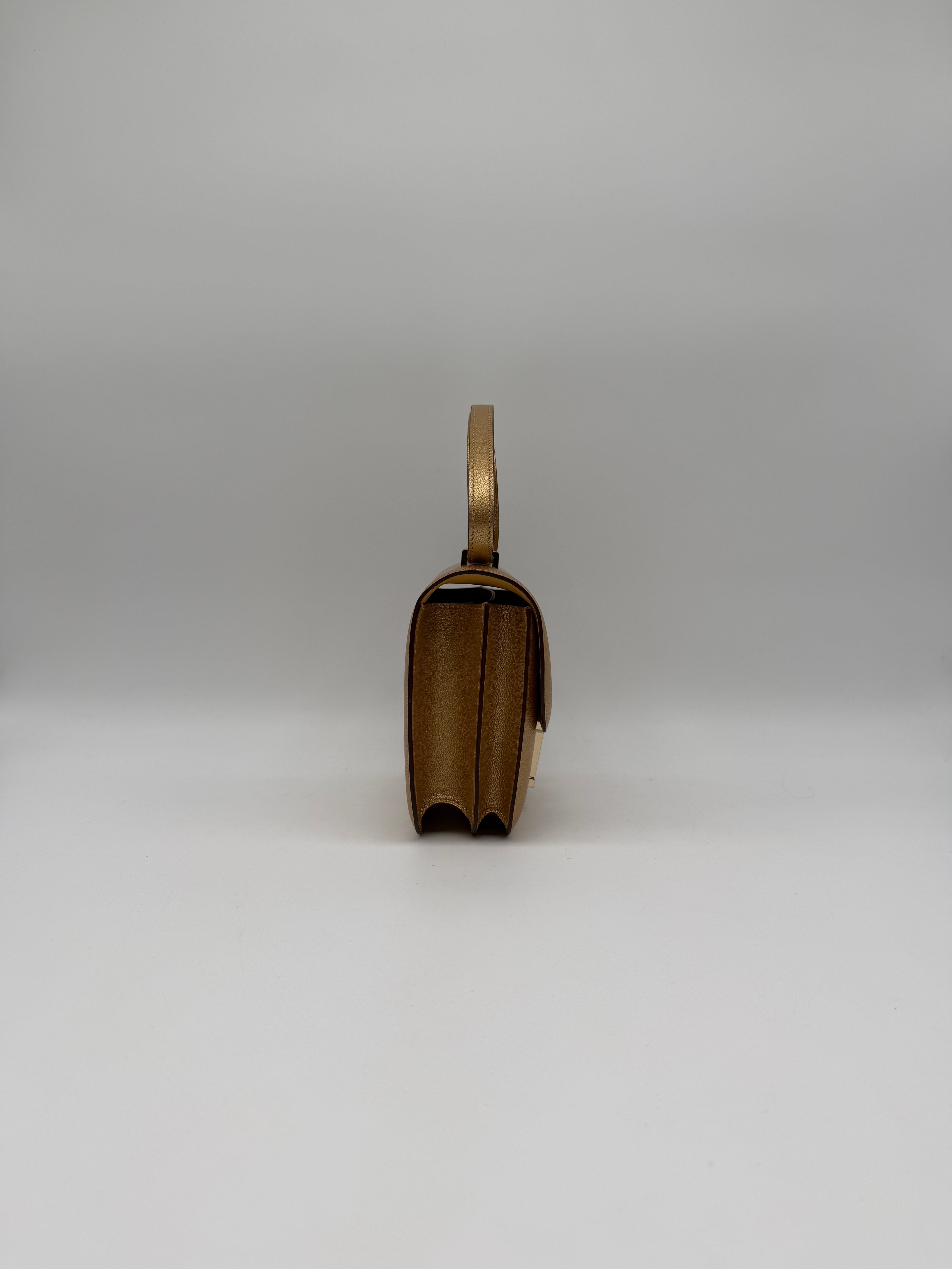 Hermès Constance 18 Dore Chevre Permabrass Hardware