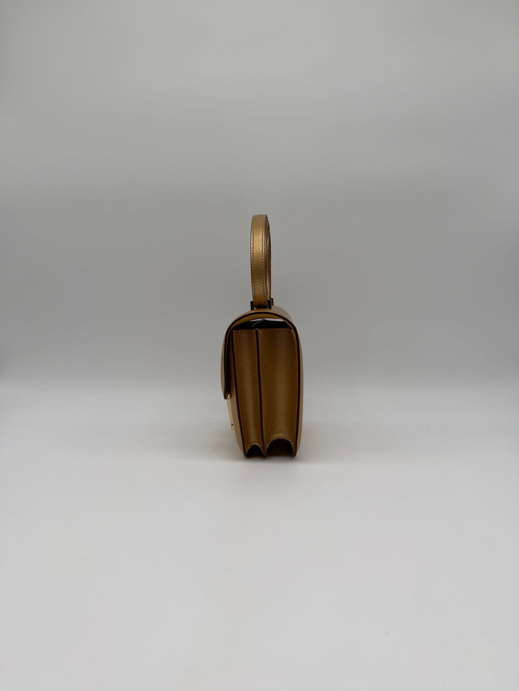 Hermès Constance 18 Dore Chevre Permabrass Hardware