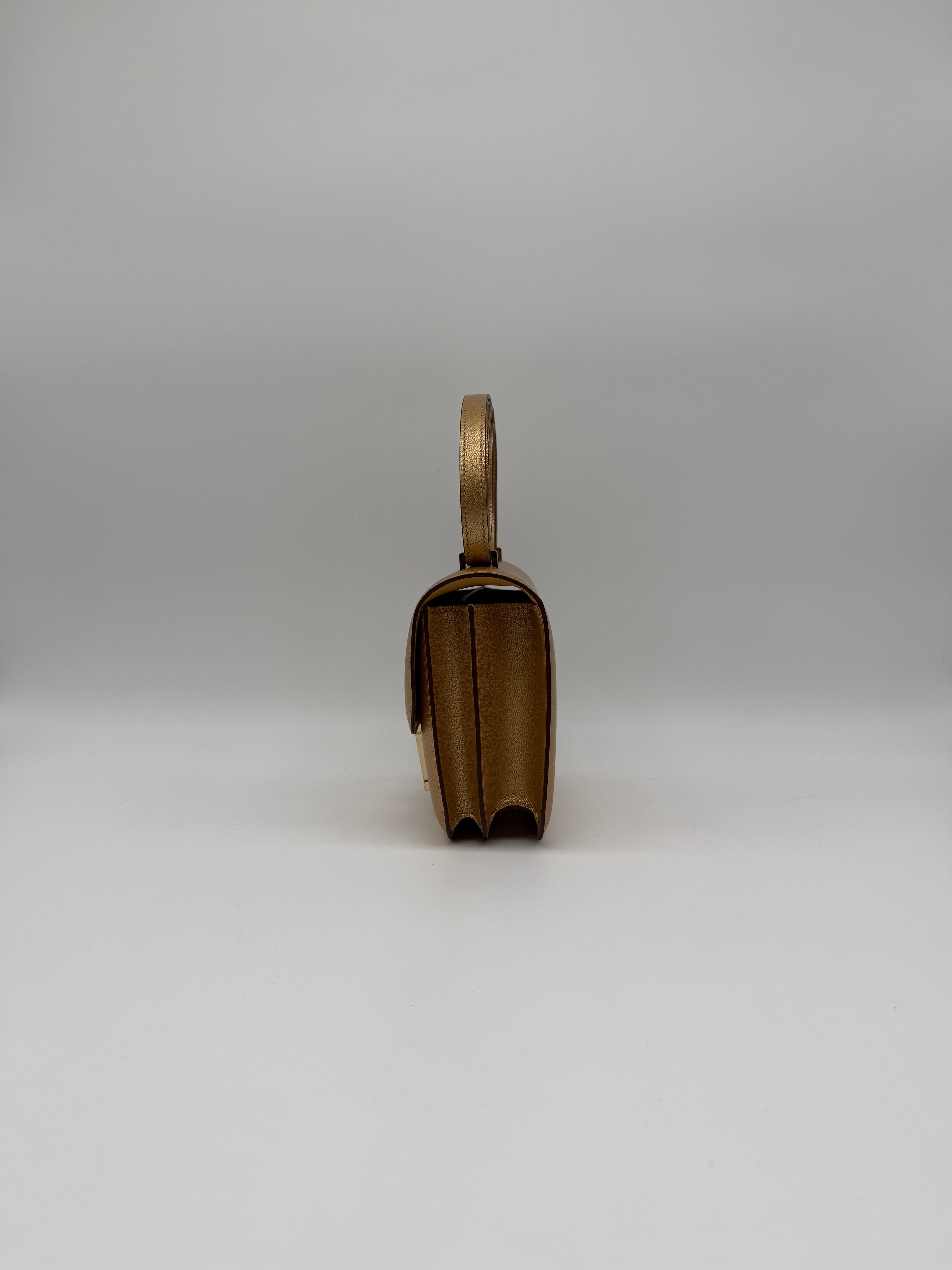 Hermès Constance 18 Dore Chevre Permabrass Hardware