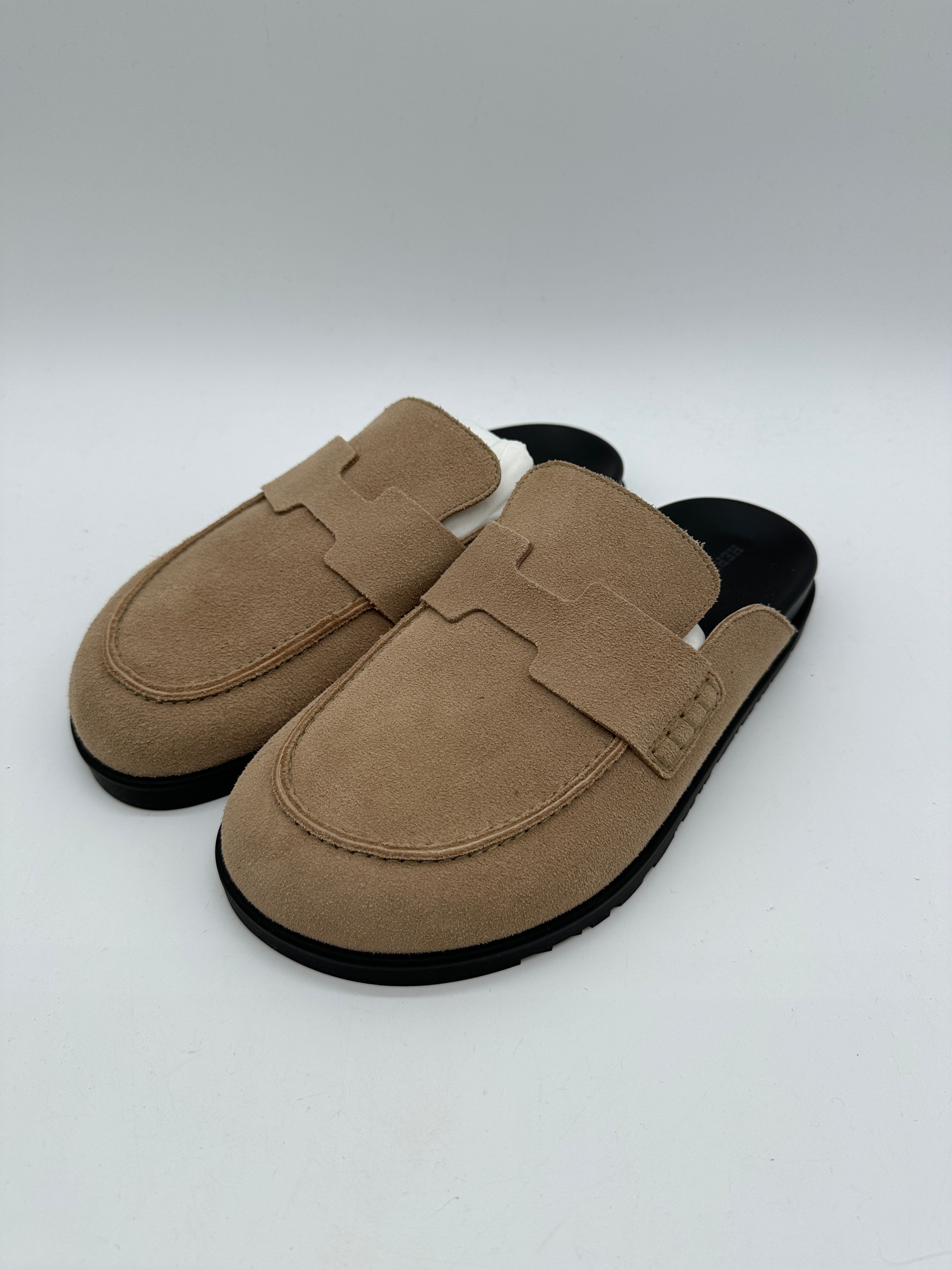 Hermès Go Mule Beige Camel
