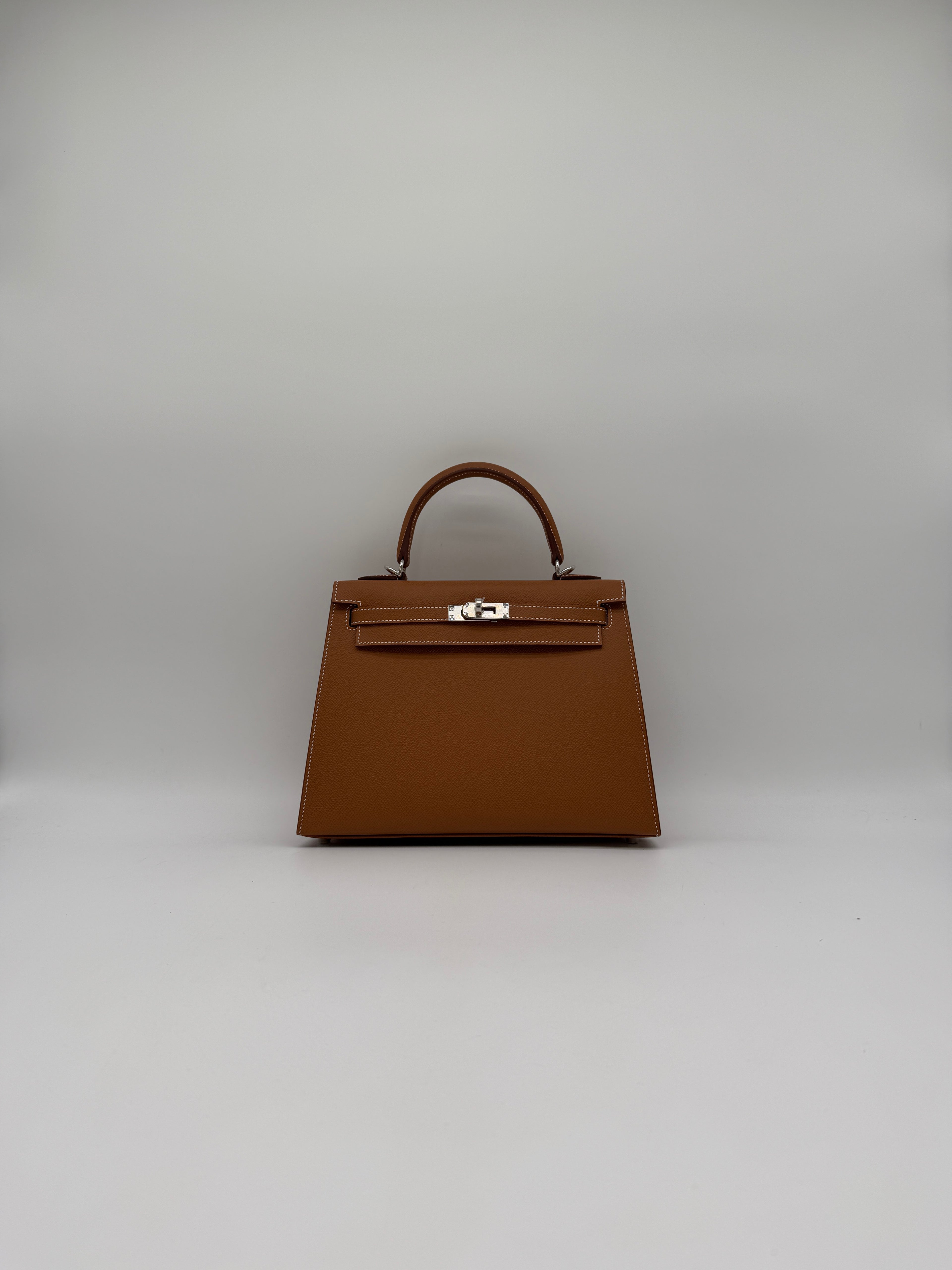 Hermès Kelly 25 Gold Epsom Palladium Hardware